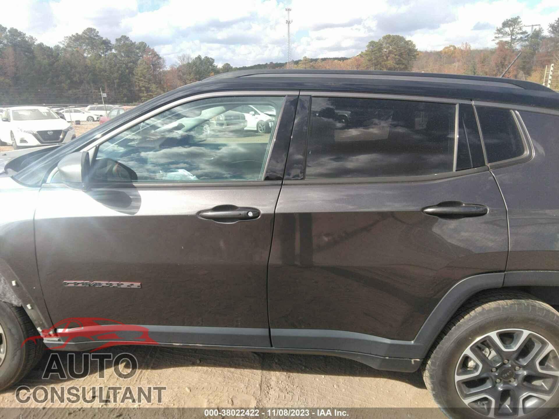 JEEP COMPASS 2021 - 3C4NJDDBXMT589900