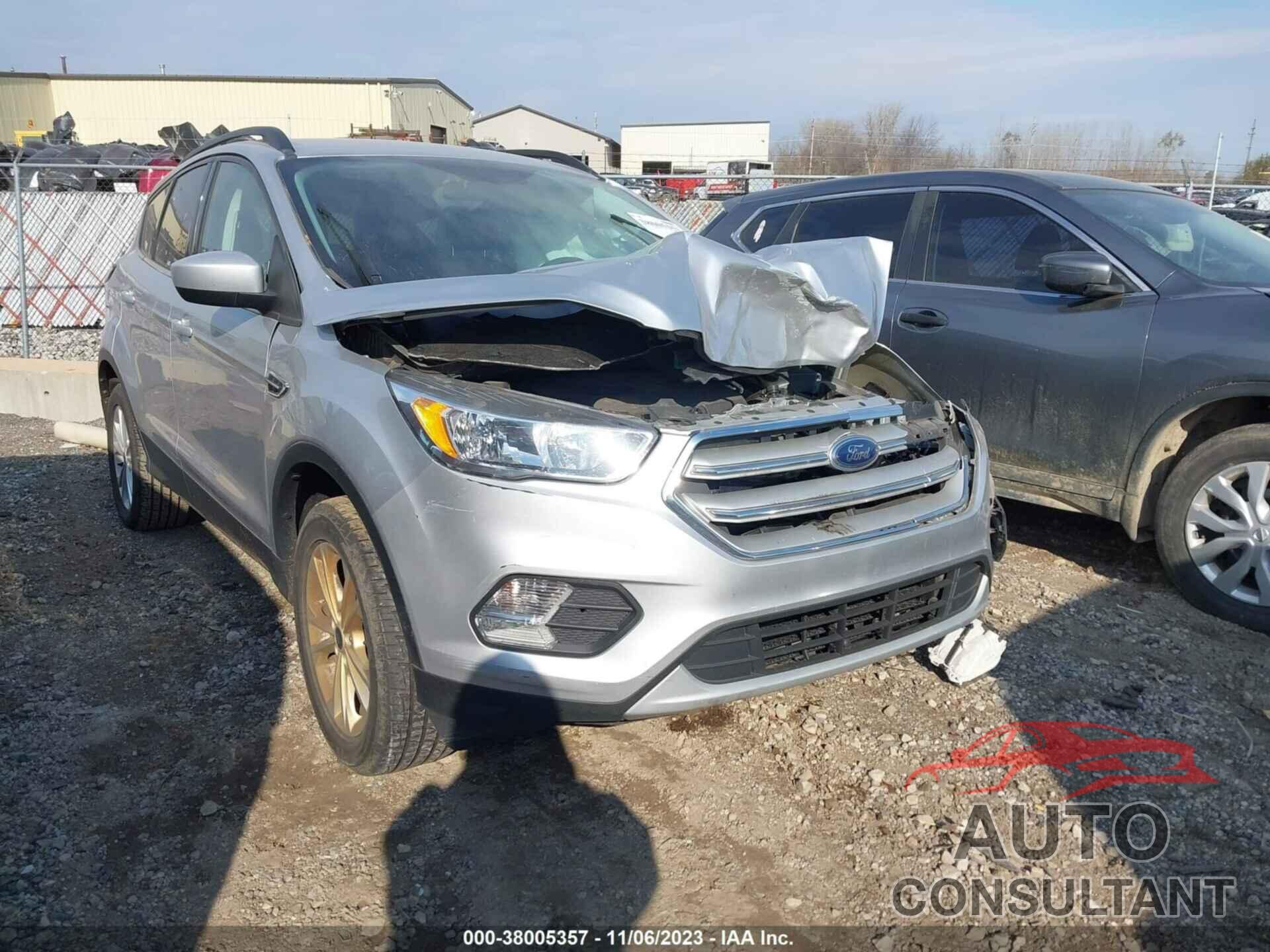FORD ESCAPE 2018 - 1FMCU9GD7JUA62919