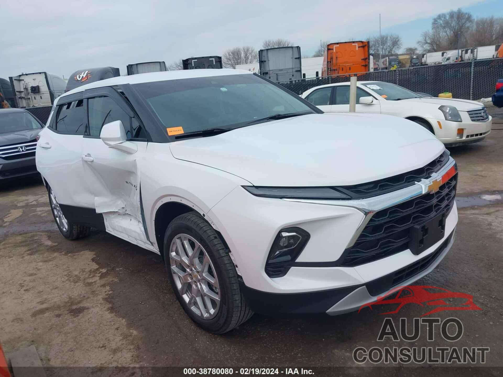 CHEVROLET BLAZER 2023 - 3GNKBHR4XPS104089