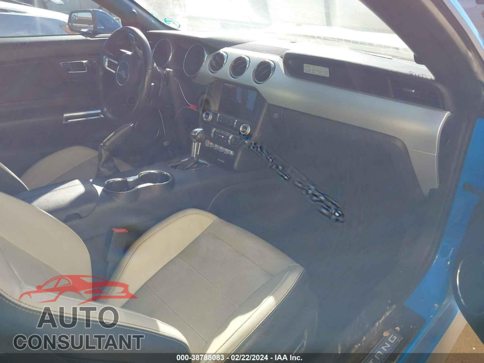 FORD MUSTANG 2017 - 1FATP8UH8H5320310