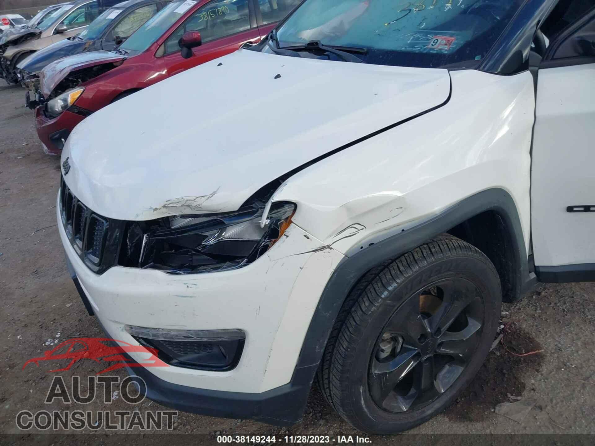 JEEP COMPASS 2018 - 3C4NJDBB0JT397495