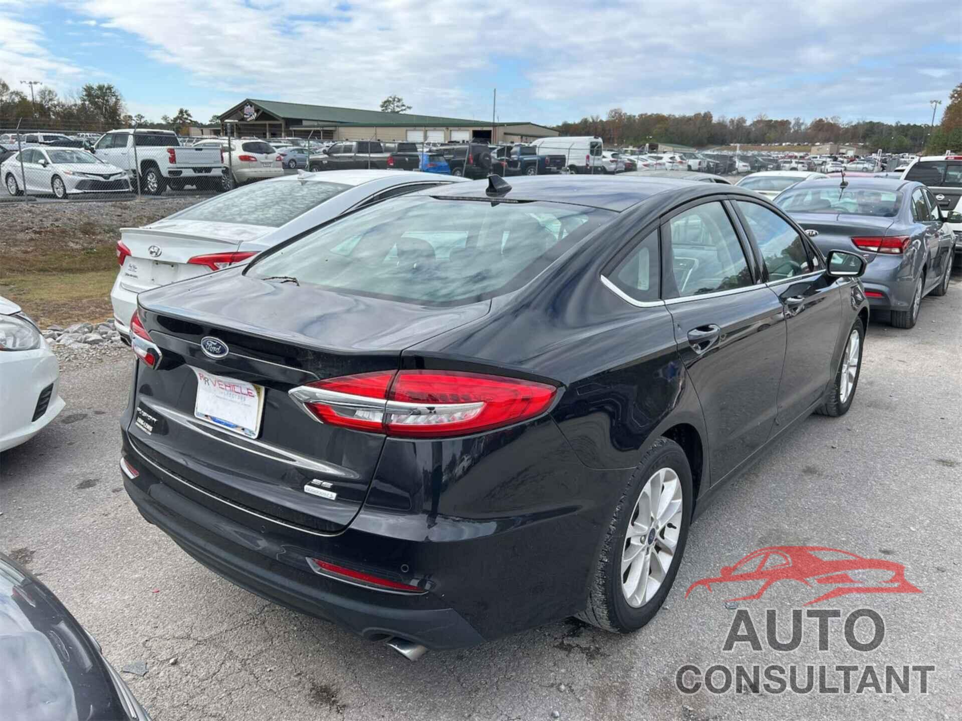 FORD FUSION 2020 - 3FA6P0HD8LR160179