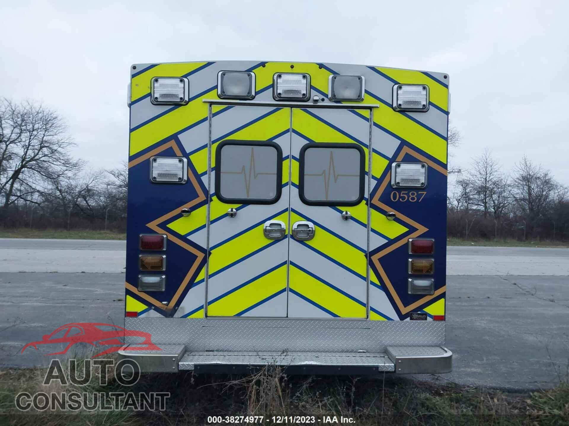 FORD ECONOLINE 2017 - 1FDXE4FS0HDC21372