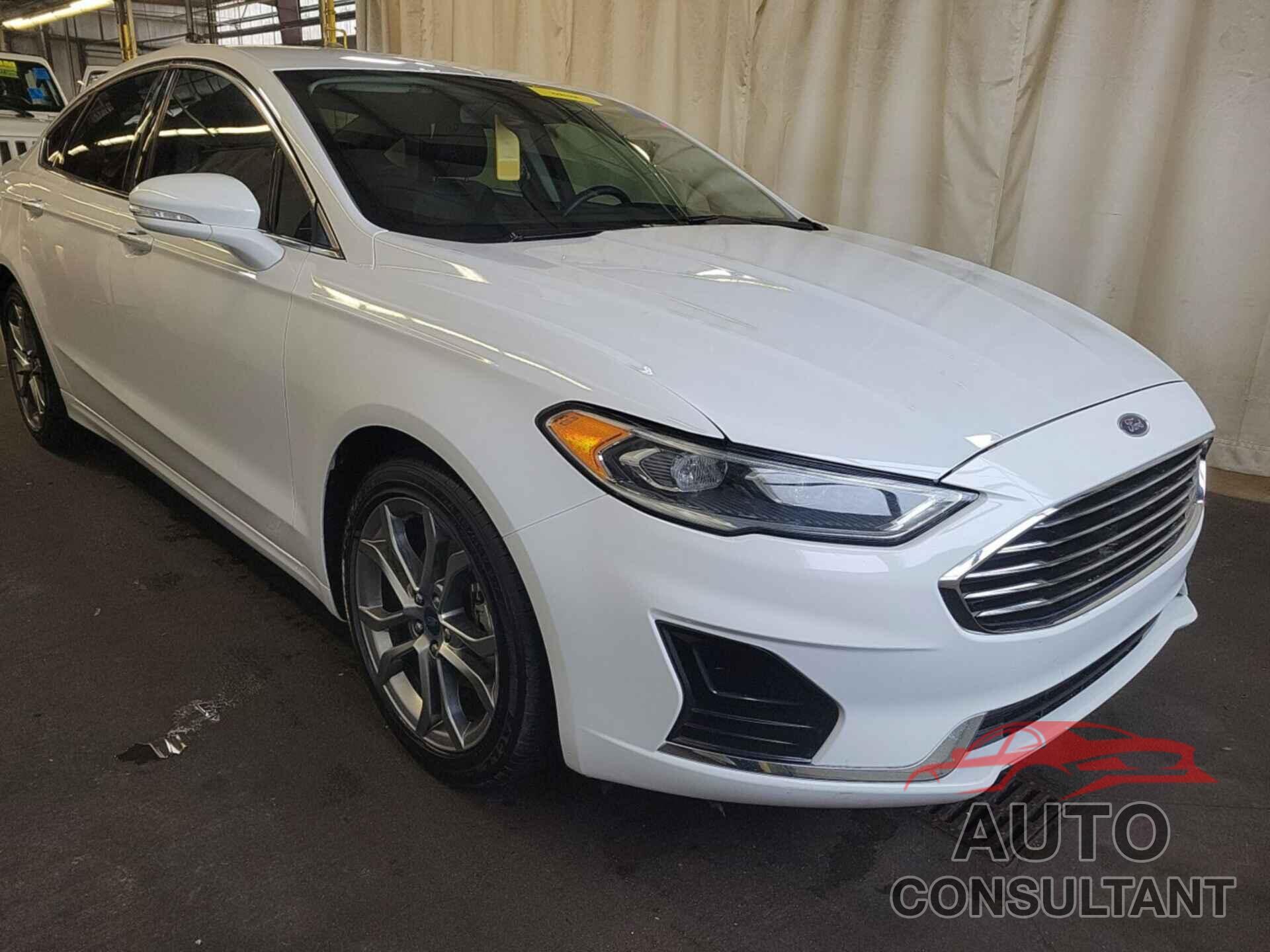 FORD FUSION 2019 - 3FA6P0CD3KR239815