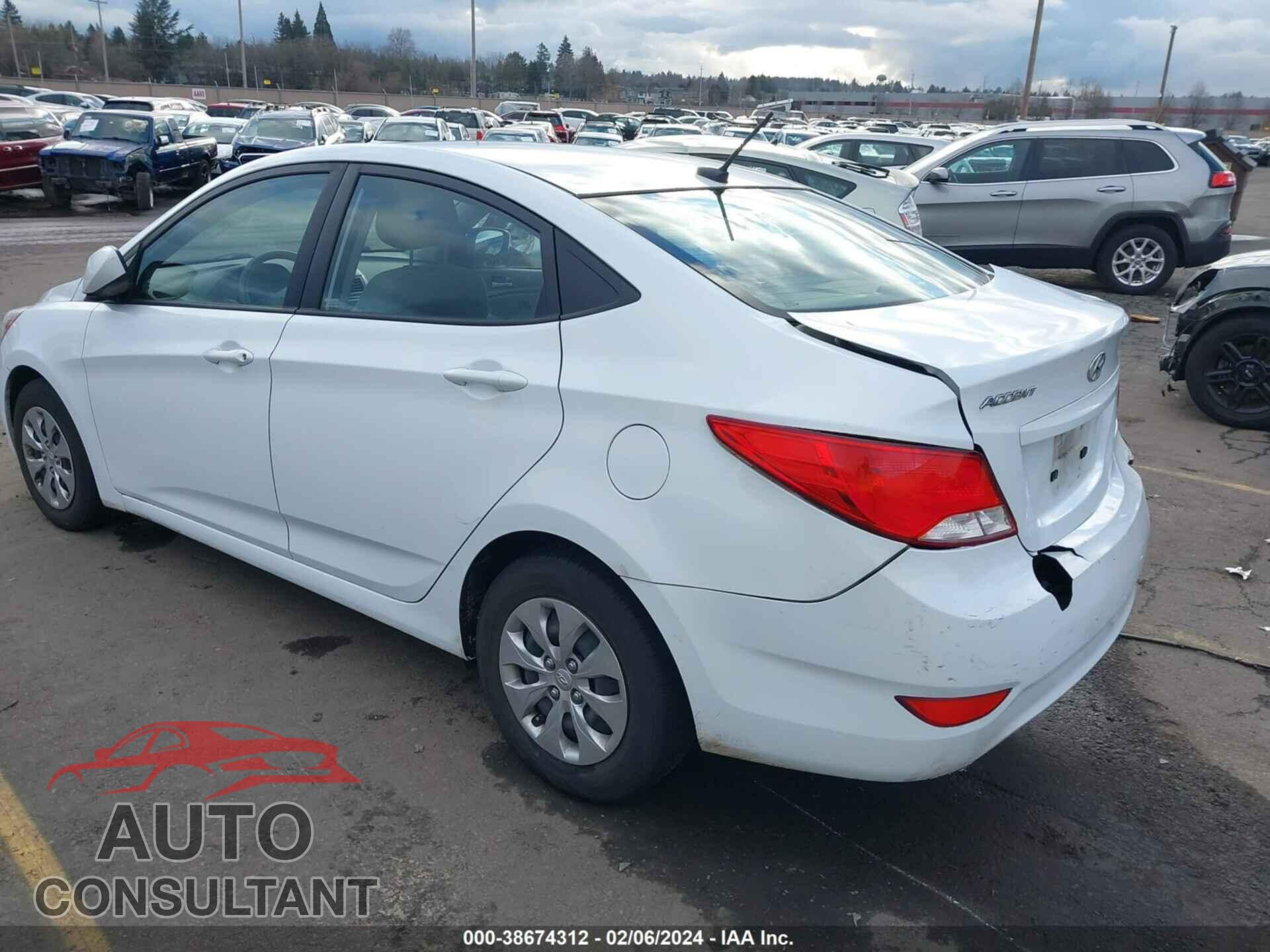 HYUNDAI ACCENT 2017 - KMHCT4AE2HU292000