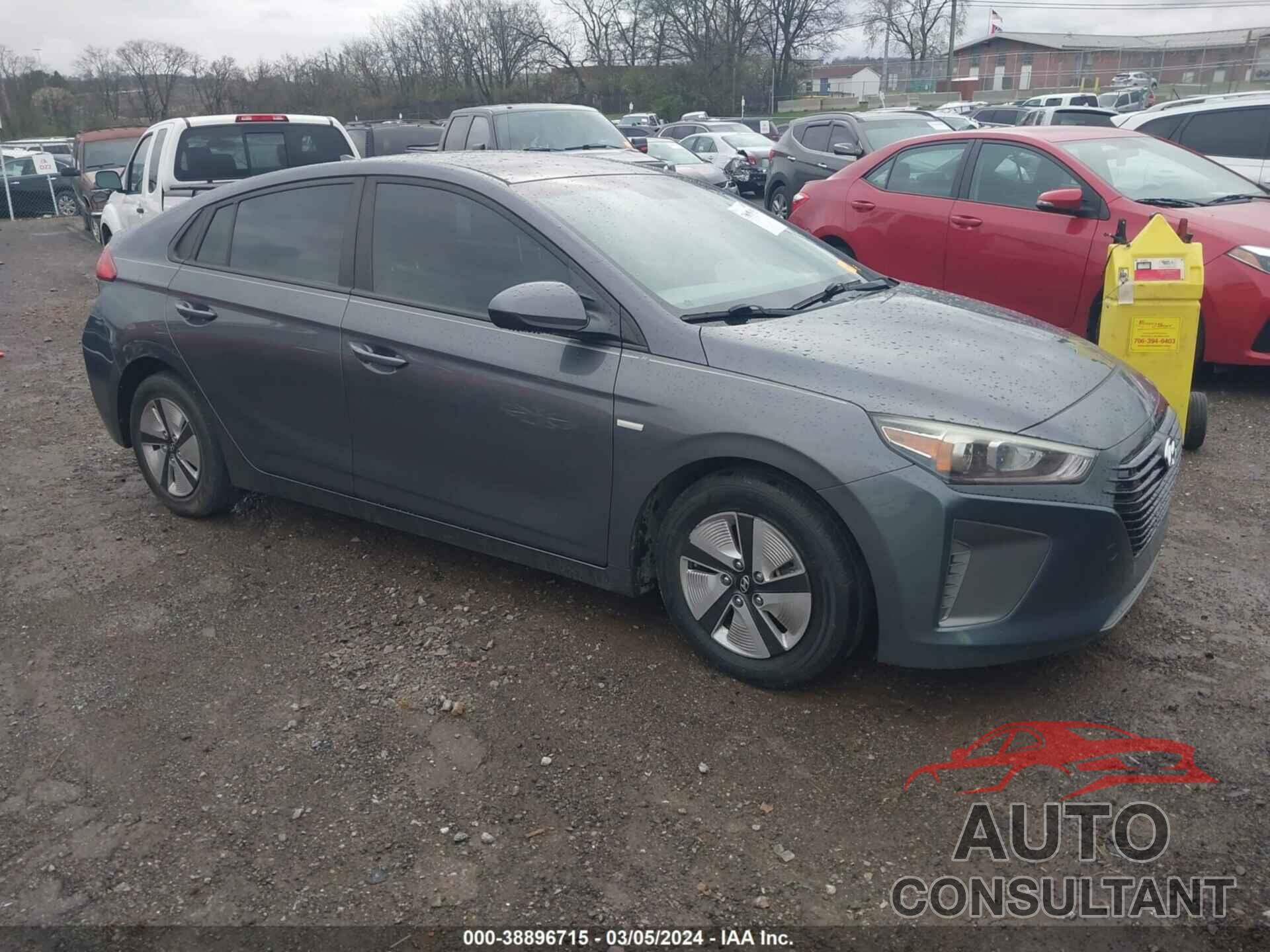 HYUNDAI IONIQ HYBRID 2017 - KMHC65LC4HU024011