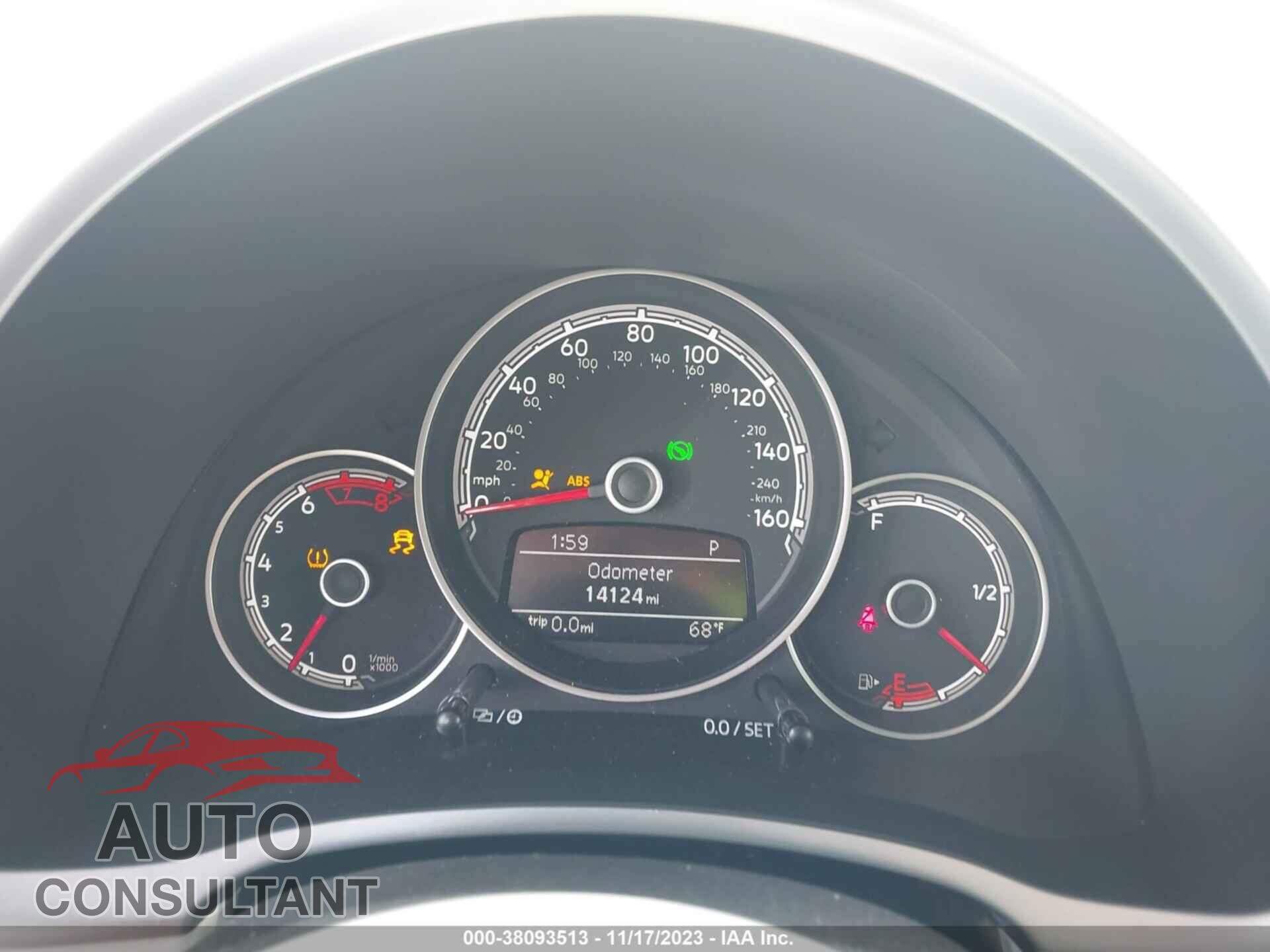 VOLKSWAGEN BEETLE 2018 - 3VW5DAAT6JM517064