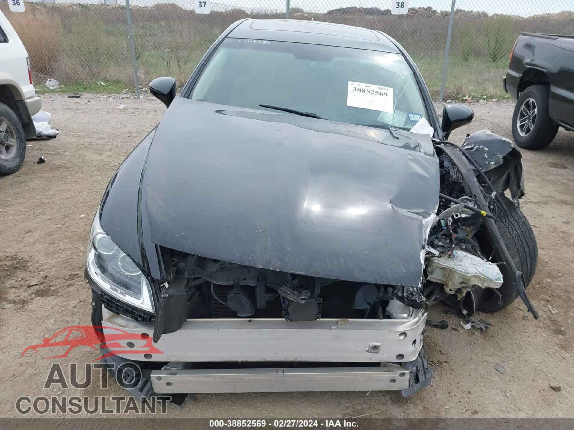LEXUS LS 460 2017 - JTHBL5EF9H5143911