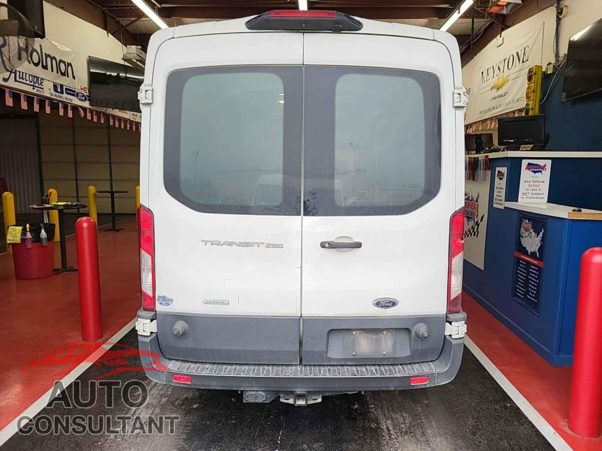 FORD TRANSIT-250 2018 - 1FTYR2CG2JKA23251