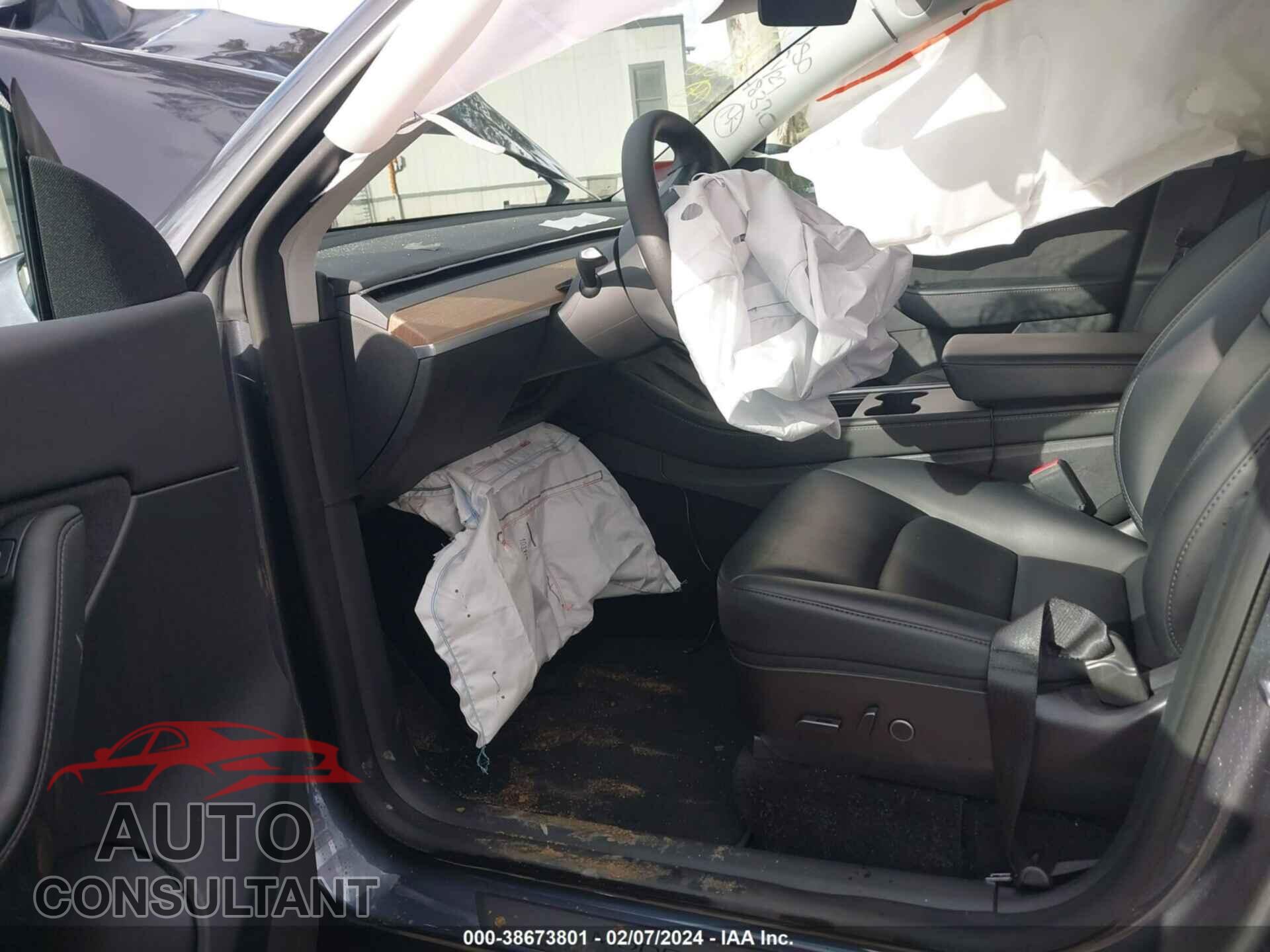 TESLA MODEL Y 2022 - 7SAYGAEE2NF432061