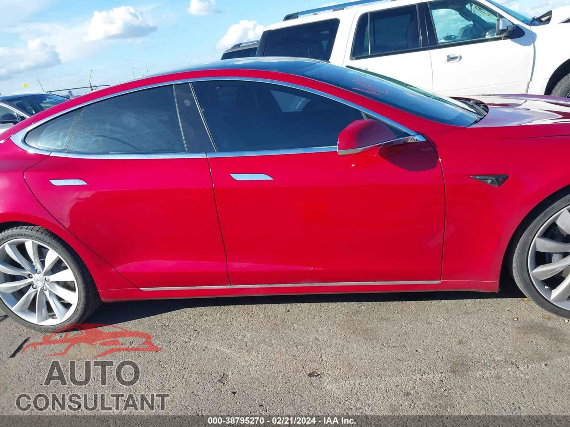 TESLA MODEL S 2017 - 5YJSA1E19HF191296