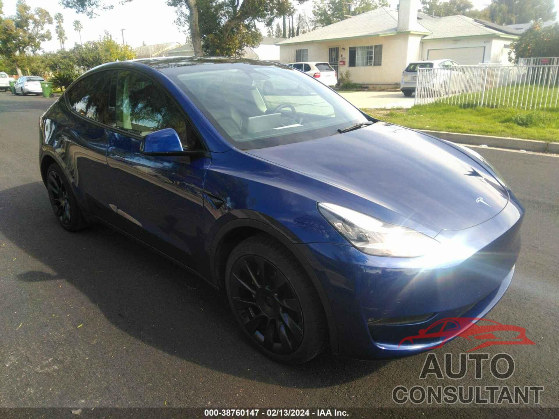 TESLA MODEL Y 2022 - 7SAYGDEE7NF480253