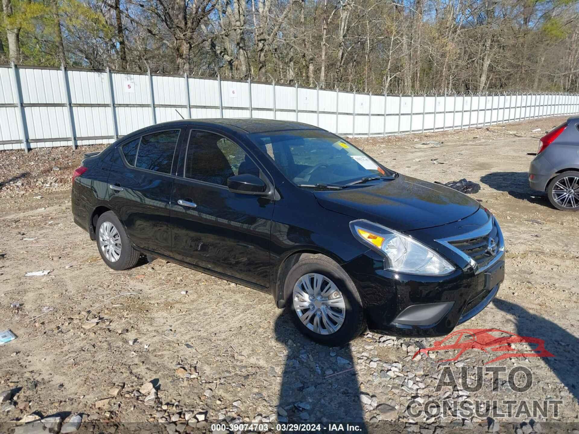 NISSAN VERSA 2017 - 3N1CN7AP3HL860821