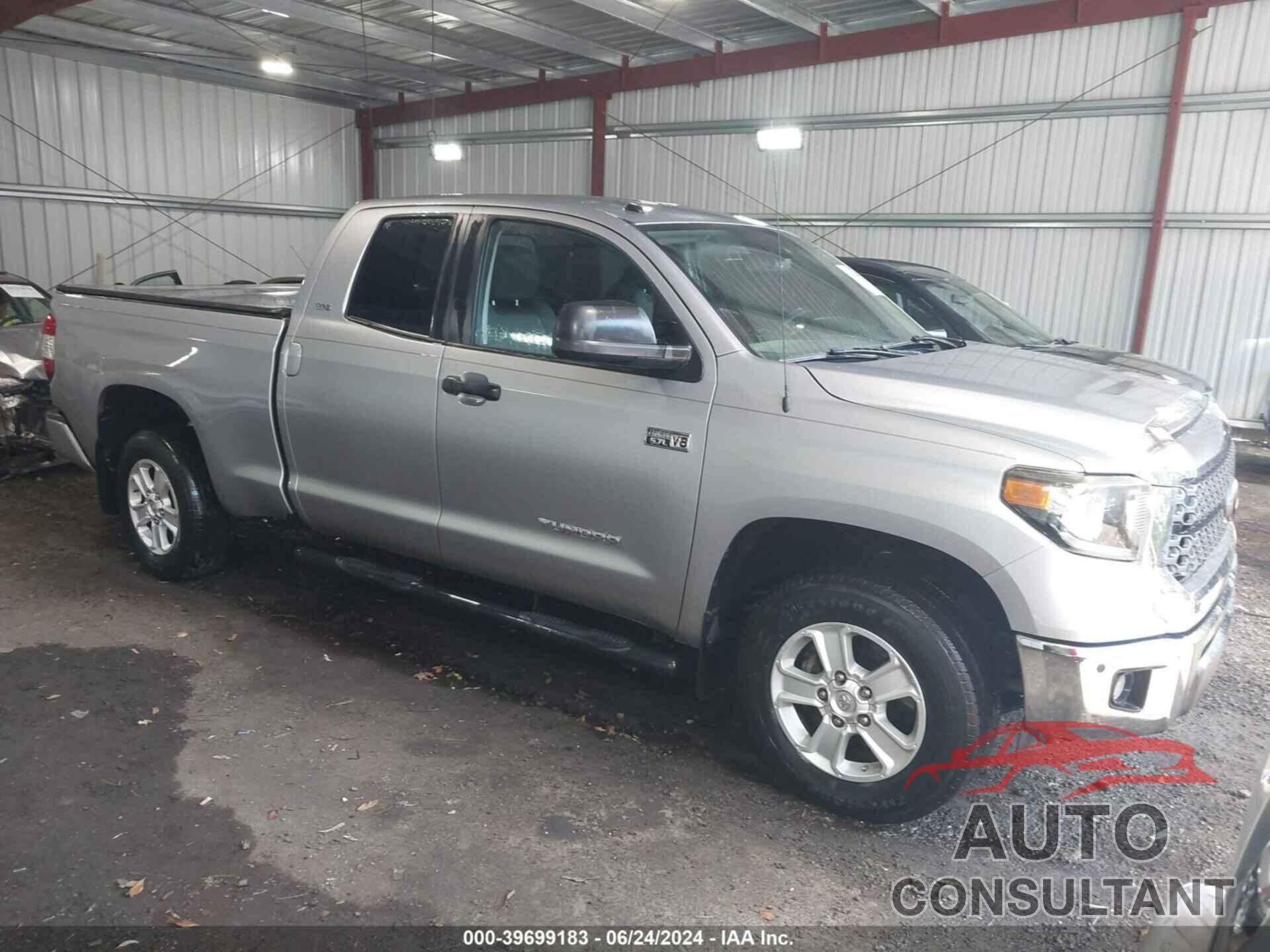 TOYOTA TUNDRA 2018 - 5TFUY5F1XJX743975