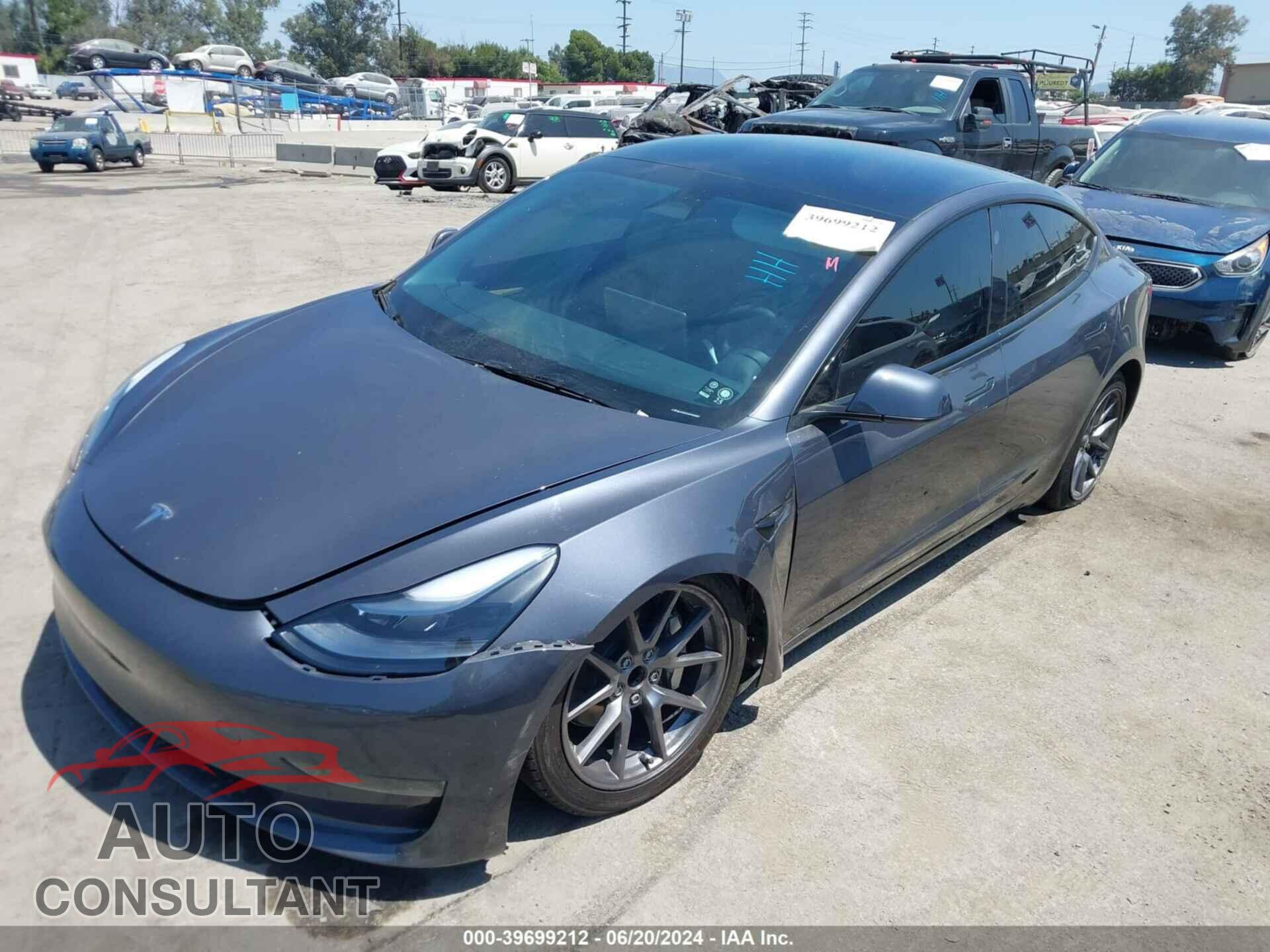TESLA MODEL 3 2023 - 5YJ3E1EA3PF658686