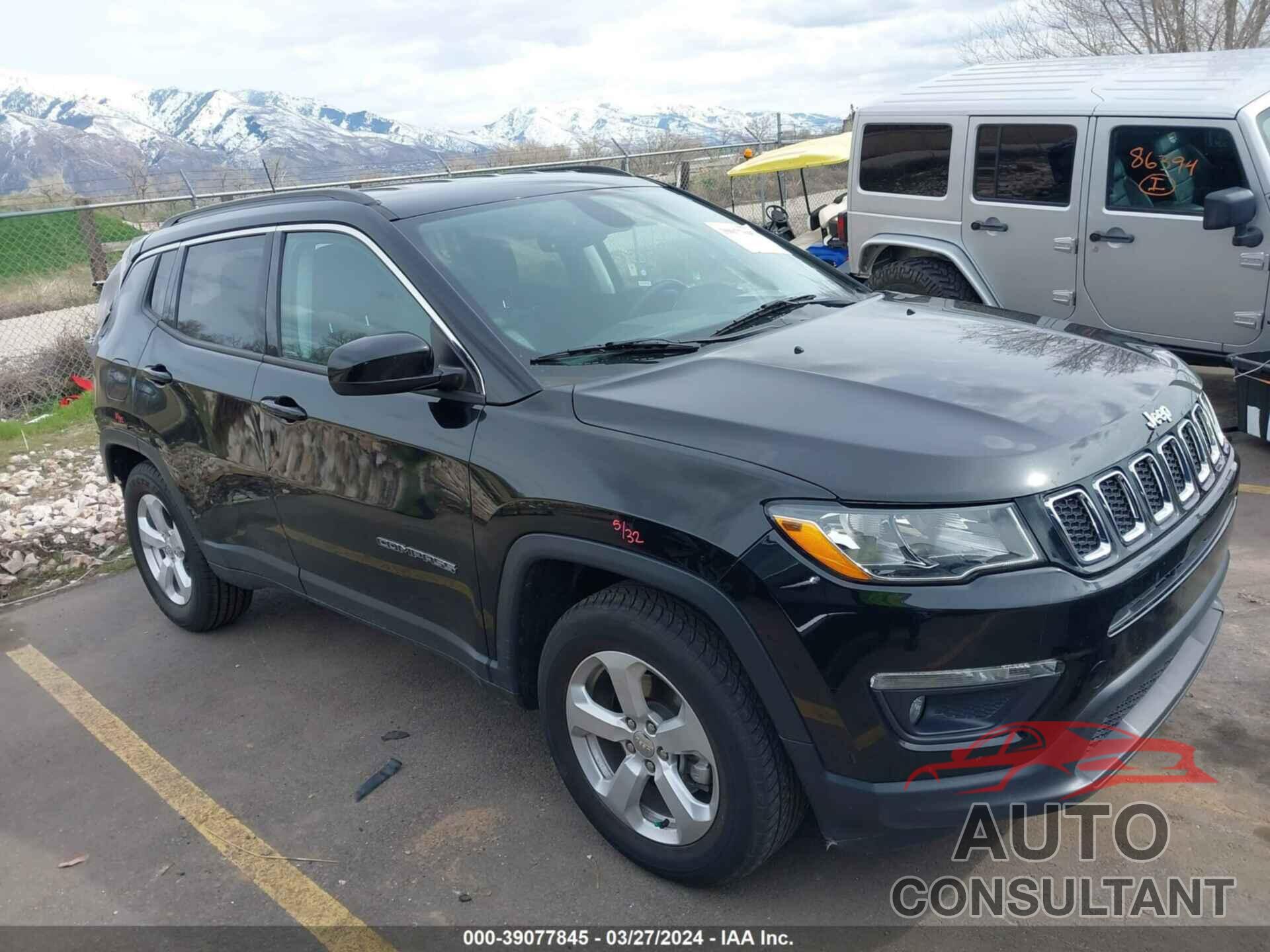 JEEP COMPASS 2018 - 3C4NJDBB8JT107858