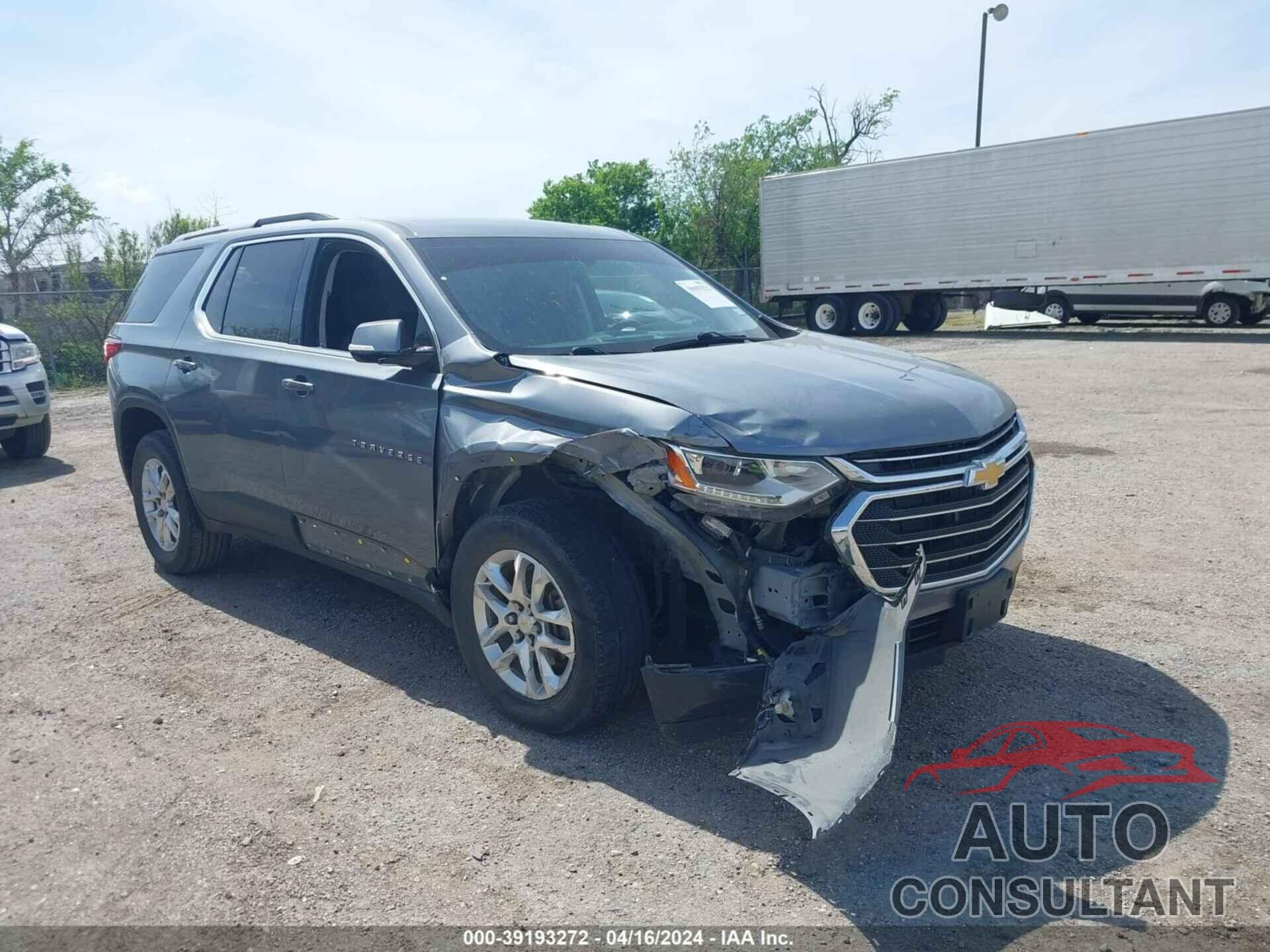 CHEVROLET TRAVERSE 2018 - 1GNERGKW3JJ149057