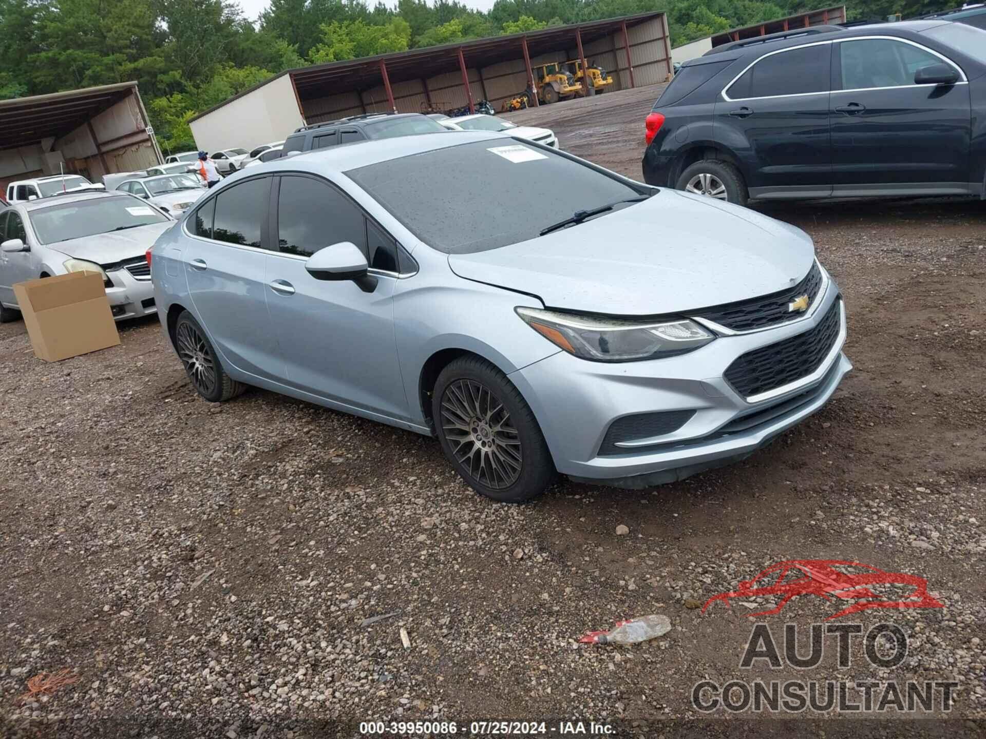 CHEVROLET CRUZE 2017 - 1G1BE5SM2H7168922