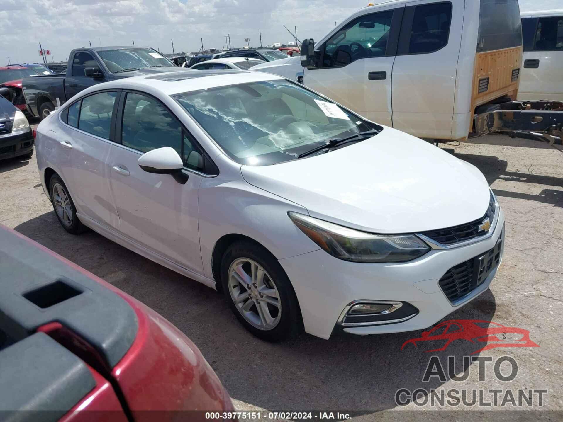 CHEVROLET CRUZE 2017 - 1G1BE5SM4H7176259