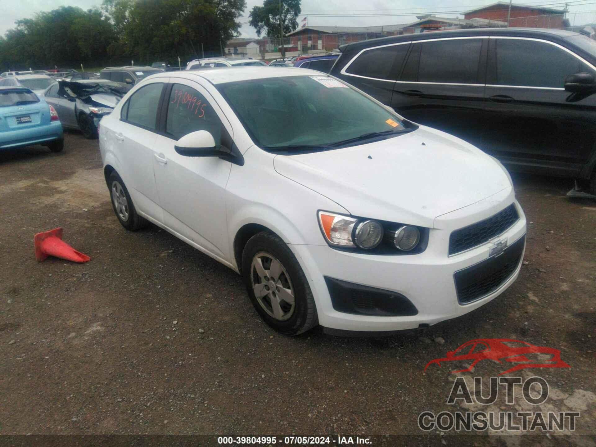 CHEVROLET SONIC 2016 - 1G1JA5SH1G4183339