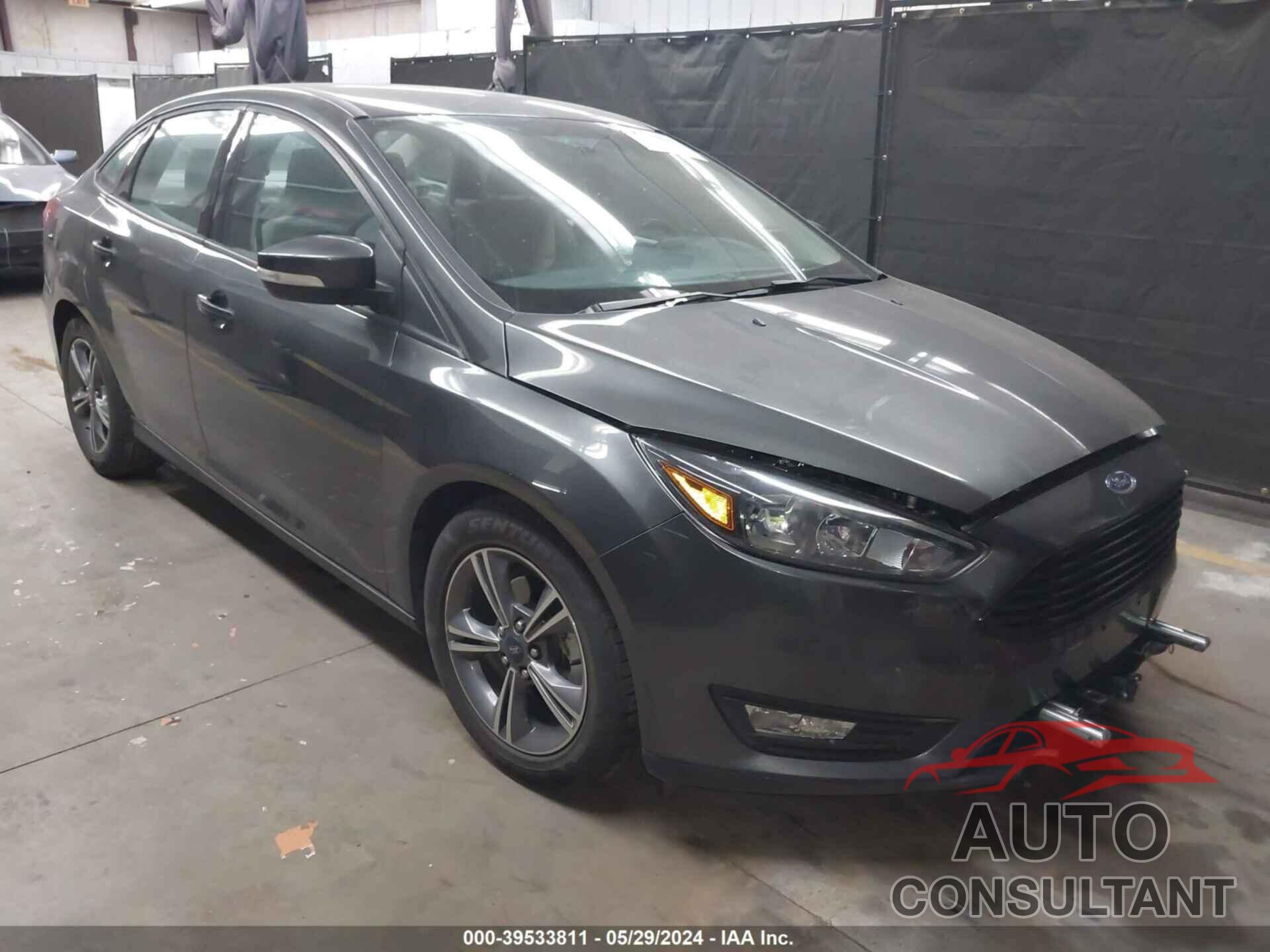 FORD FOCUS 2018 - 1FADP3F21JL293162