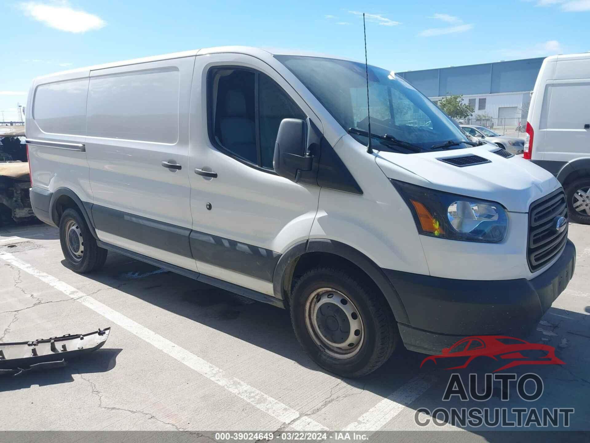 FORD TRANSIT-150 2019 - 1FTYE1YM7KKA36325