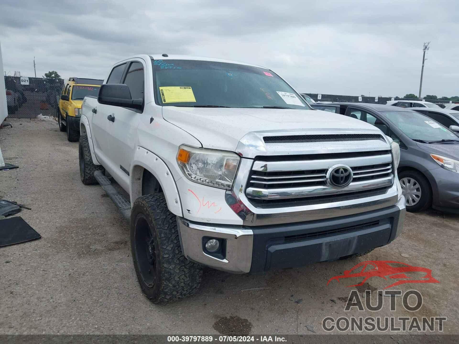 TOYOTA TUNDRA 2016 - 5TFEM5F14GX105696