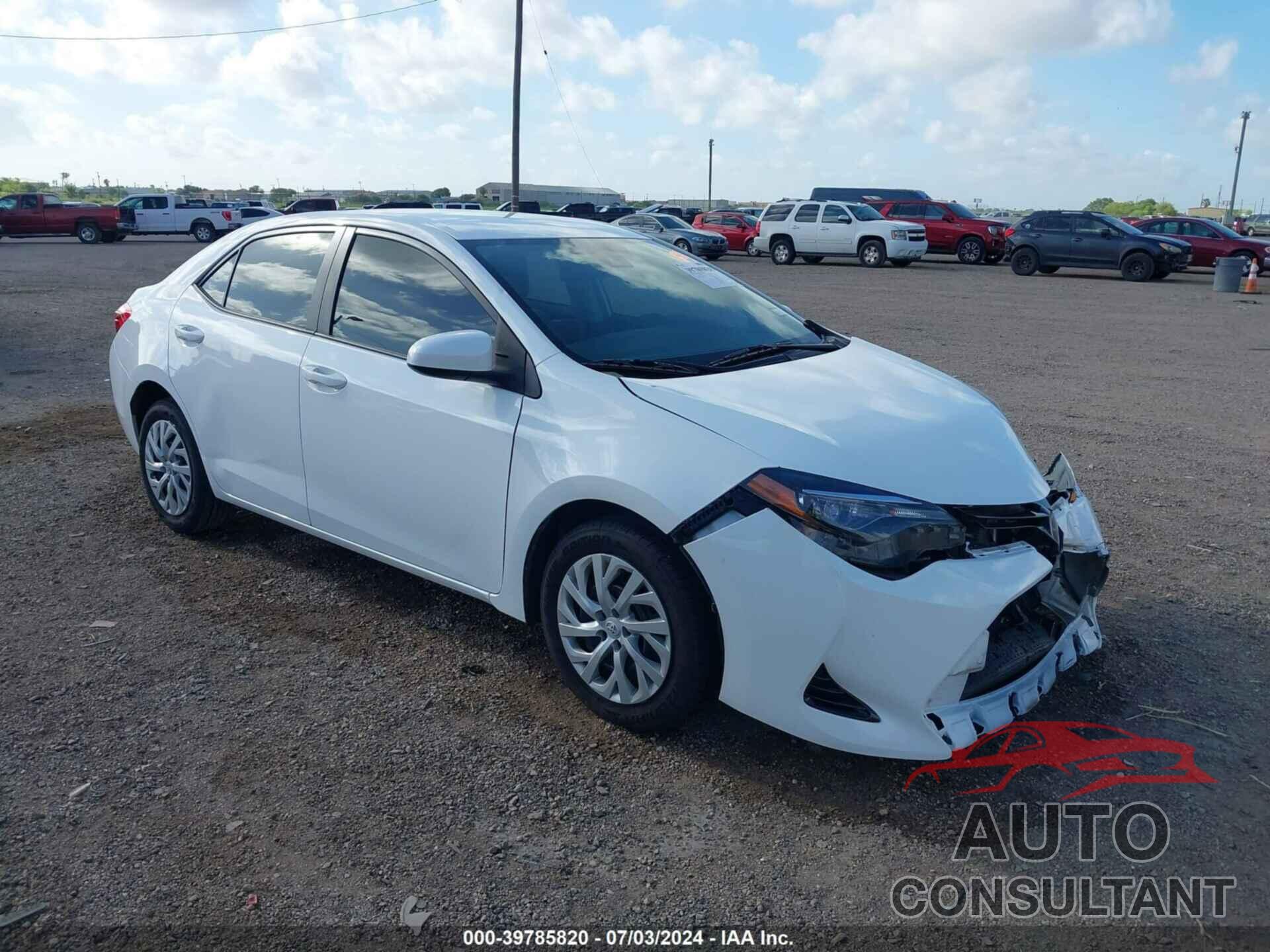 TOYOTA COROLLA 2017 - 5YFBURHEXHP671209