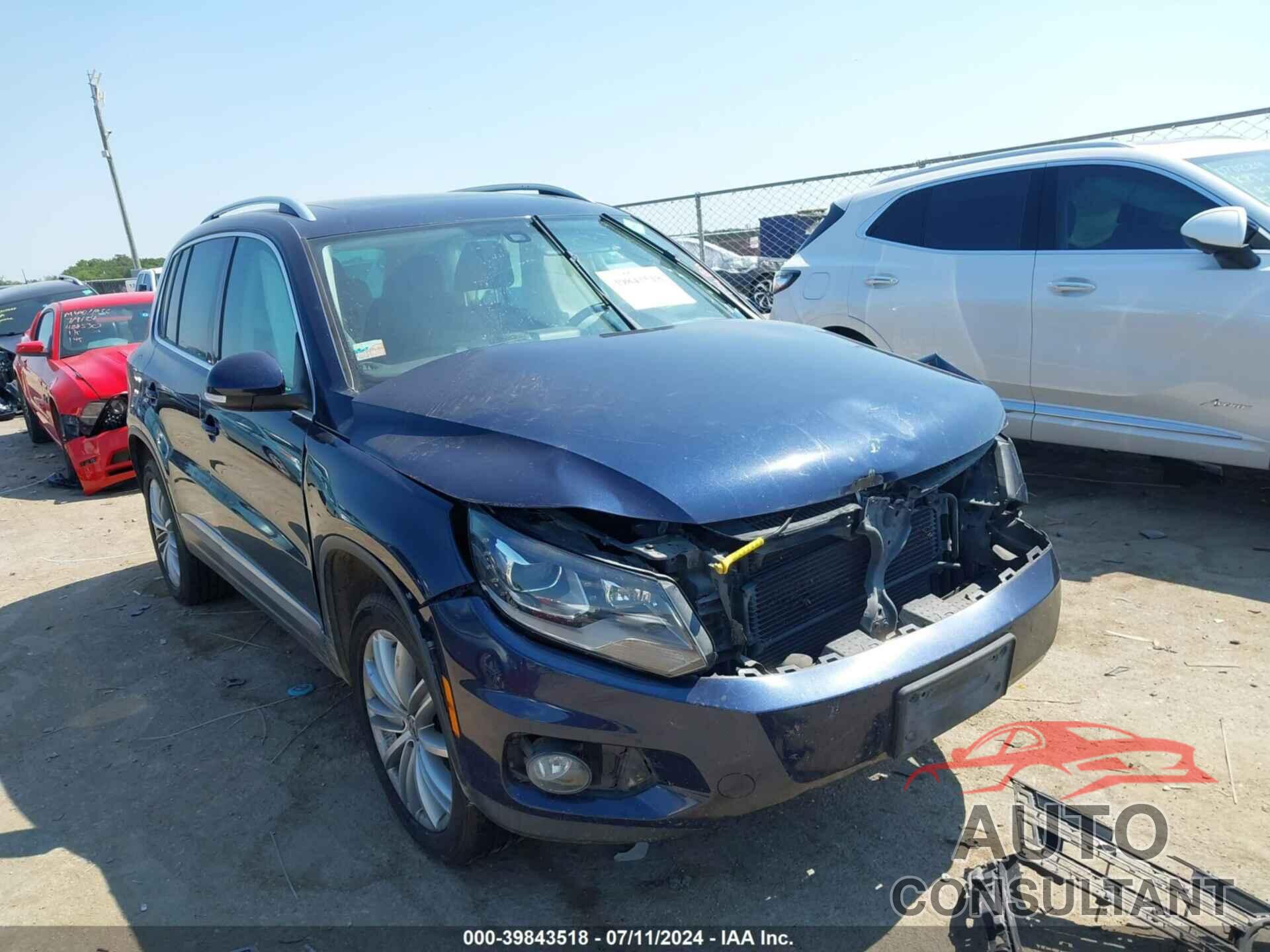 VOLKSWAGEN TIGUAN 2016 - WVGAV7AX7GW565391