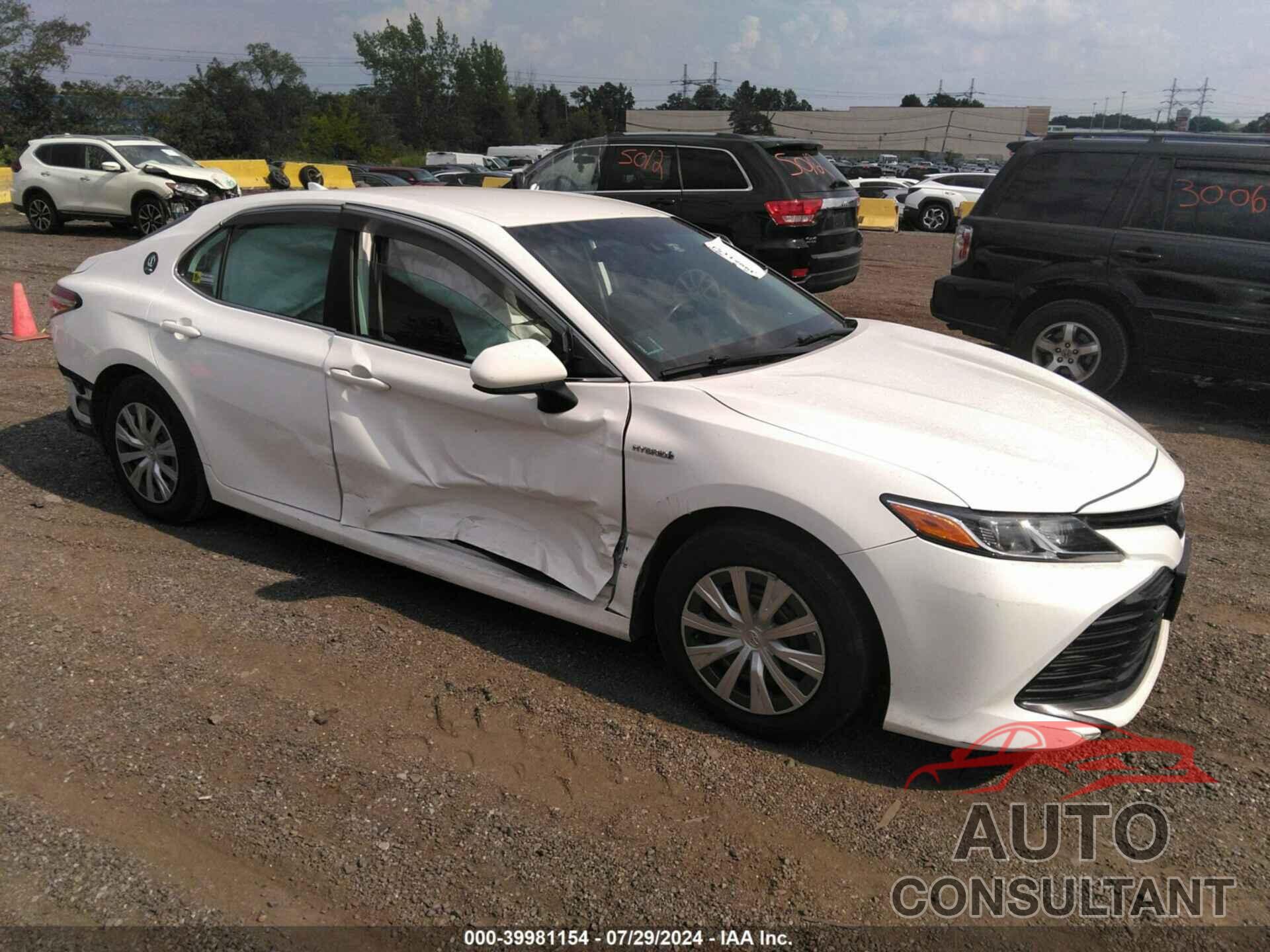 TOYOTA CAMRY 2020 - 4T1C31AK2LU518579