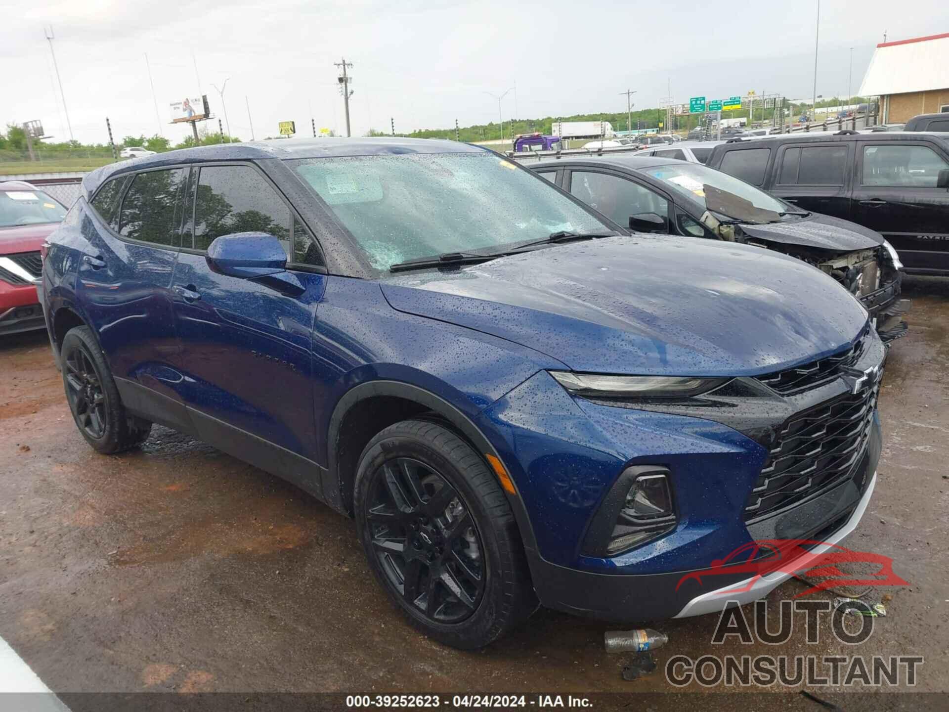 CHEVROLET BLAZER 2022 - 3GNKBCR44NS137413