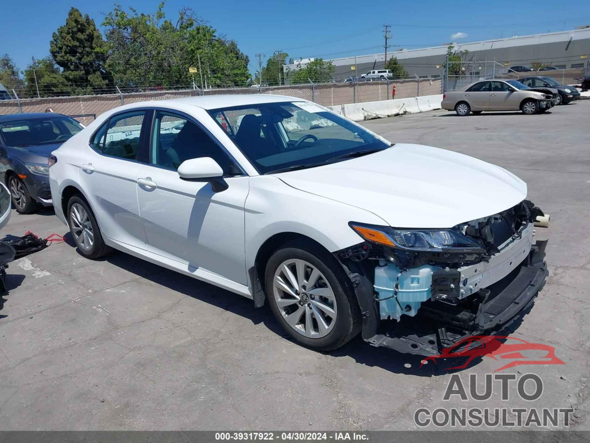 TOYOTA CAMRY 2023 - 4T1C11AK4PU820306