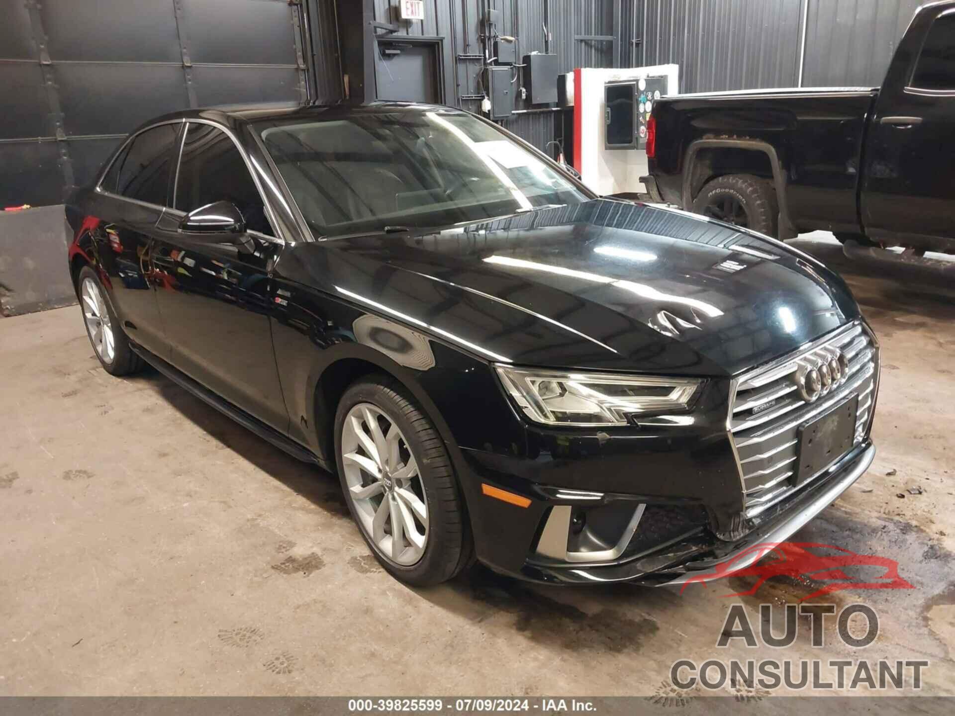 AUDI A4 2019 - WAUENAF46KA024000