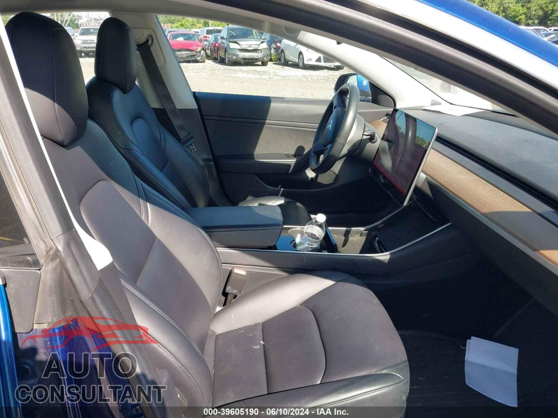 TESLA MODEL 3 2018 - 5YJ3E1EA9JF032972