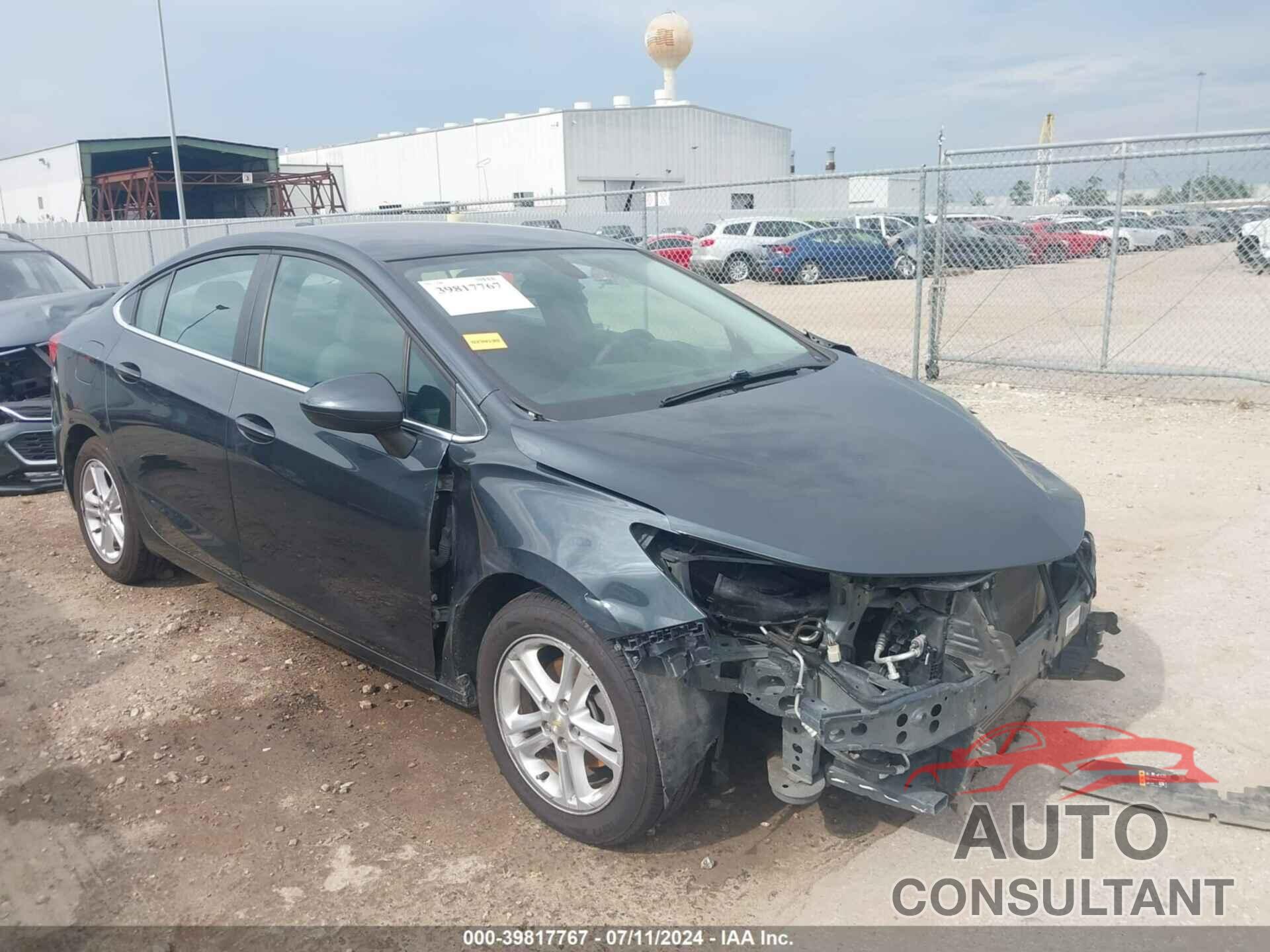 CHEVROLET CRUZE 2018 - 1G1BE5SM6J7115856