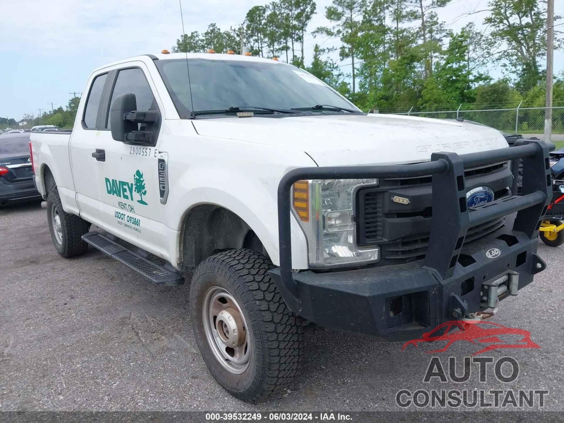 FORD F-350 2019 - 1FT8X3B63KEE68800