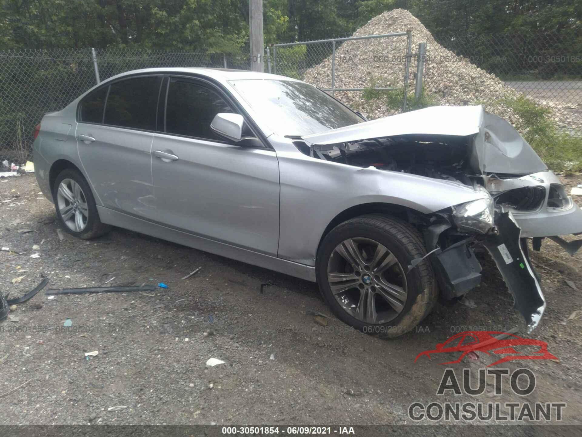 BMW 3 SERIES 2016 - WBA8E3C5XGK500367