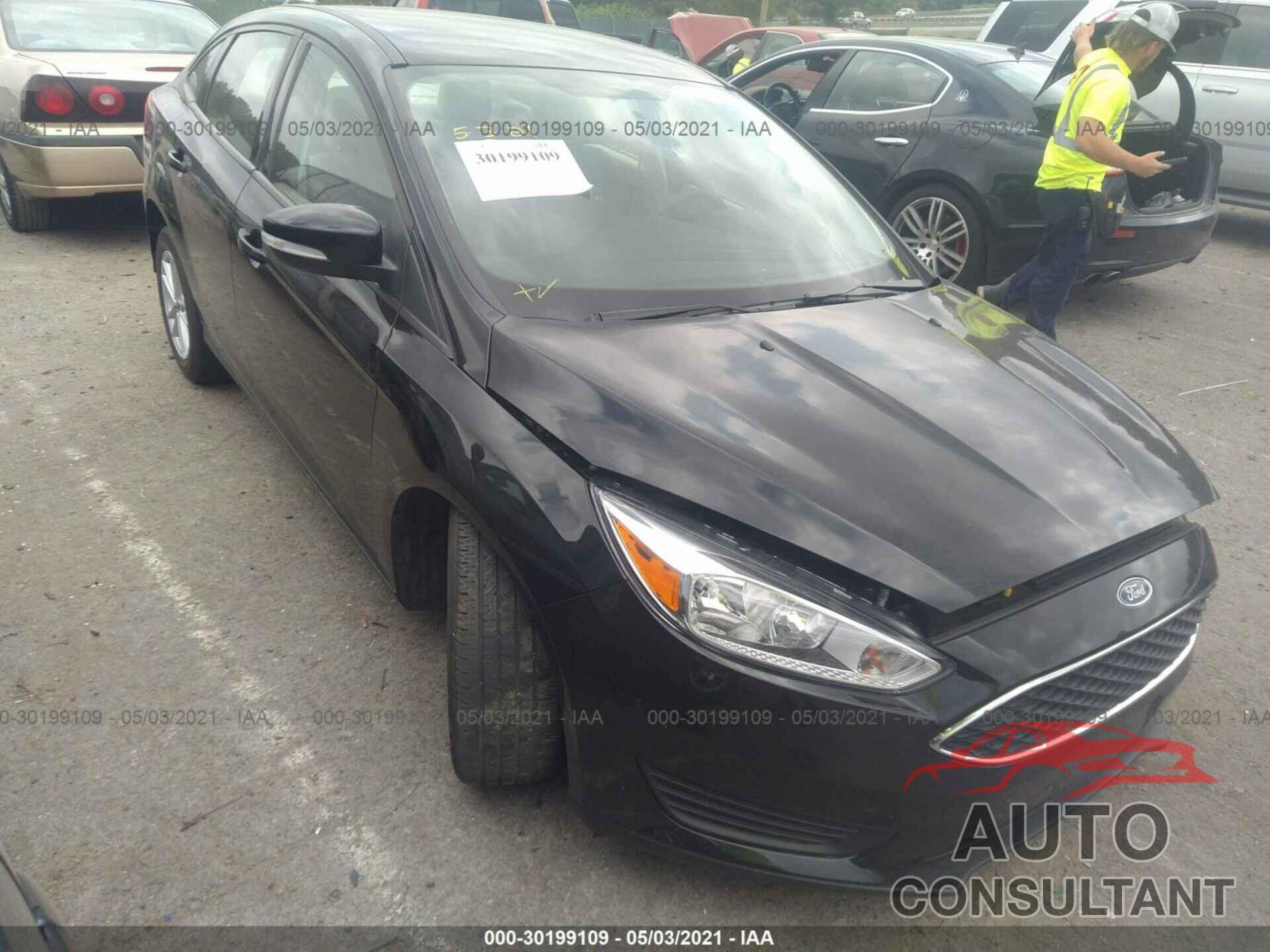 FORD FOCUS 2017 - 1FADP3F29HL256208