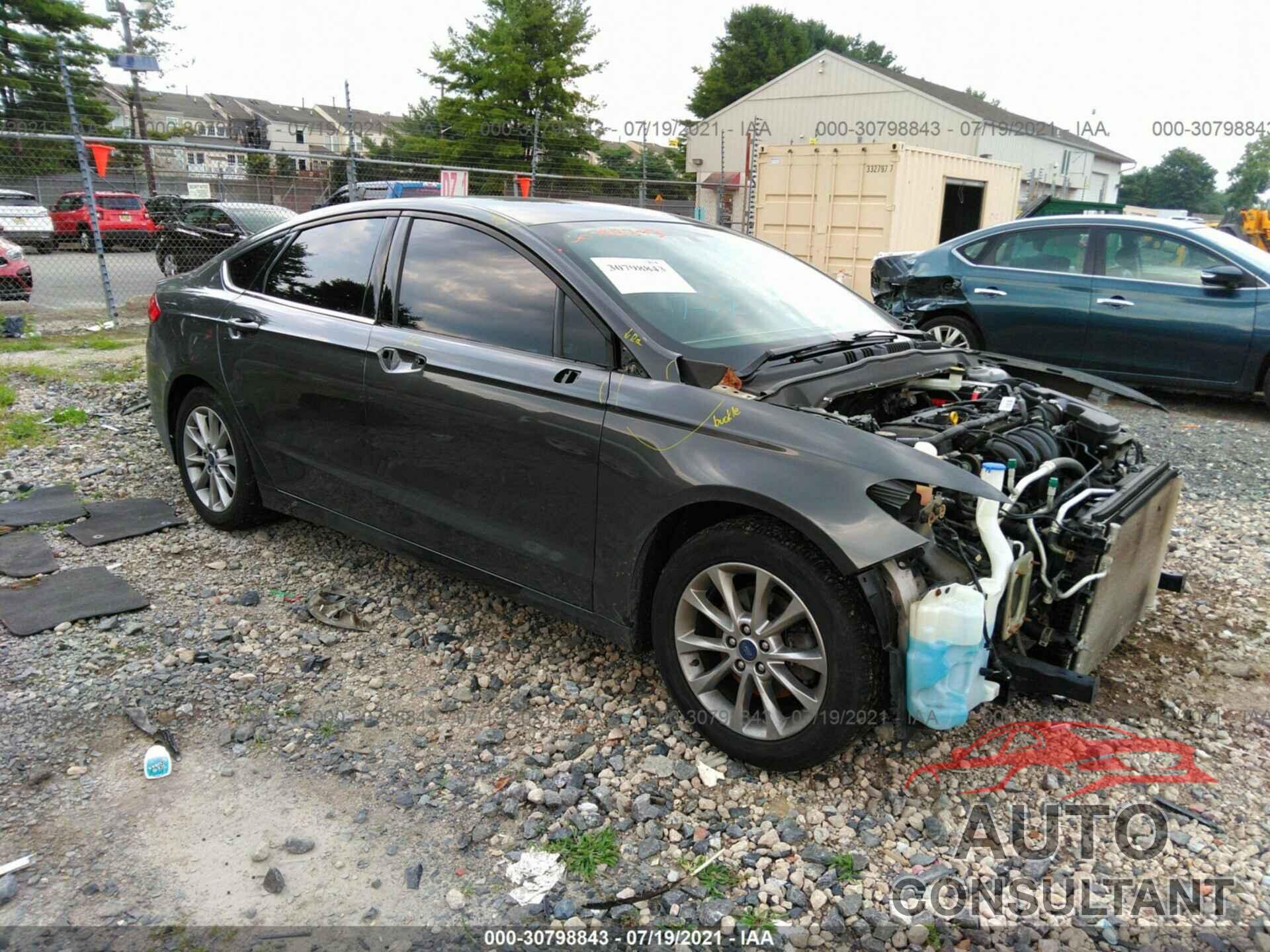 FORD FUSION 2017 - 3FA6P0H77HR254748