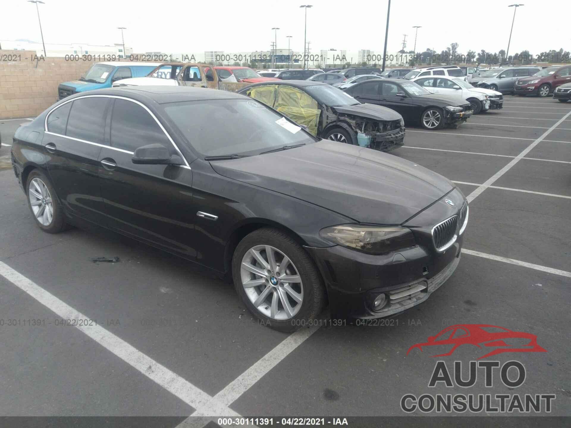 BMW 5 SERIES 2016 - WBA5B1C56GG133664