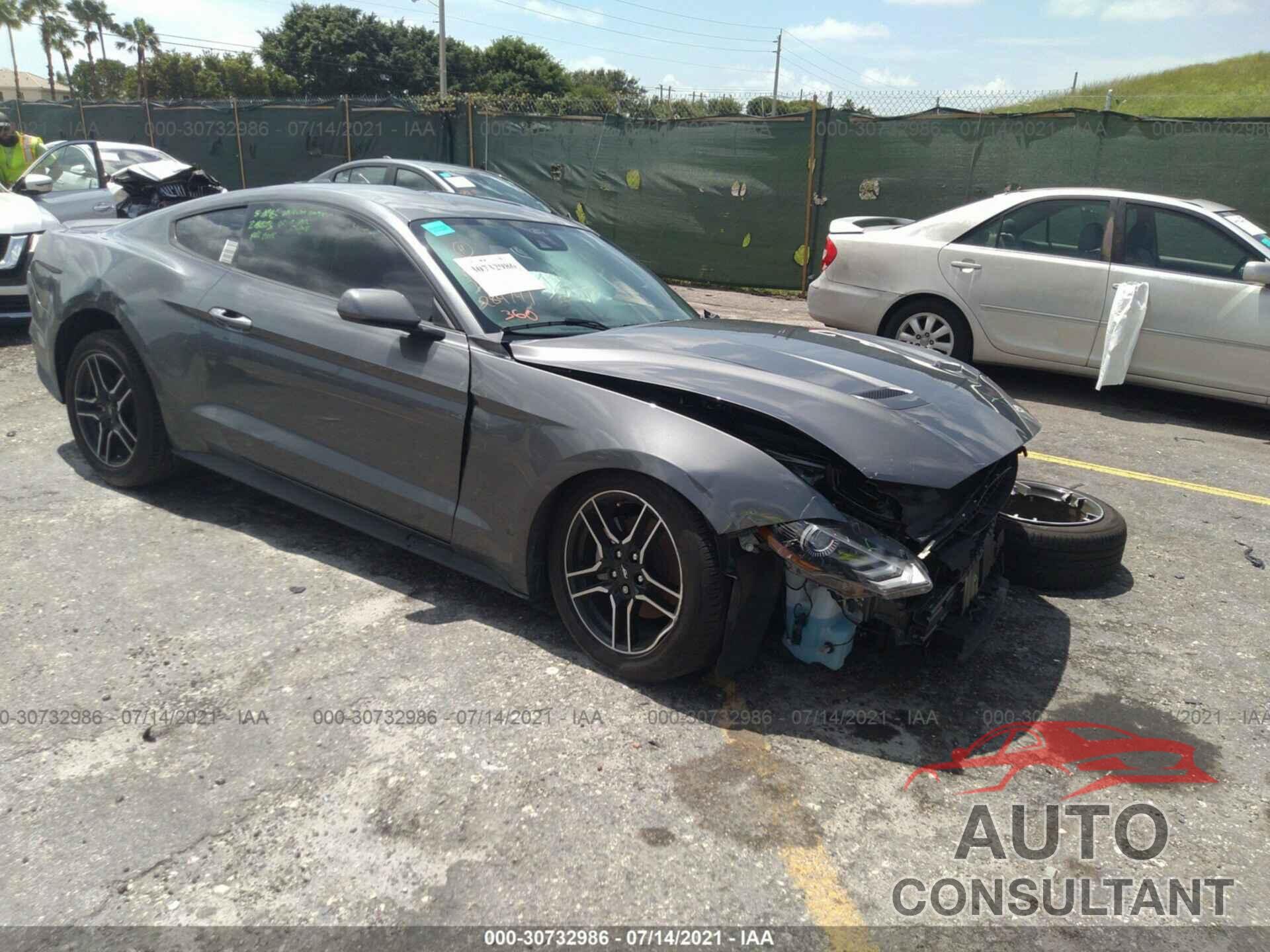 FORD MUSTANG 2021 - 1FA6P8TH0M5109370