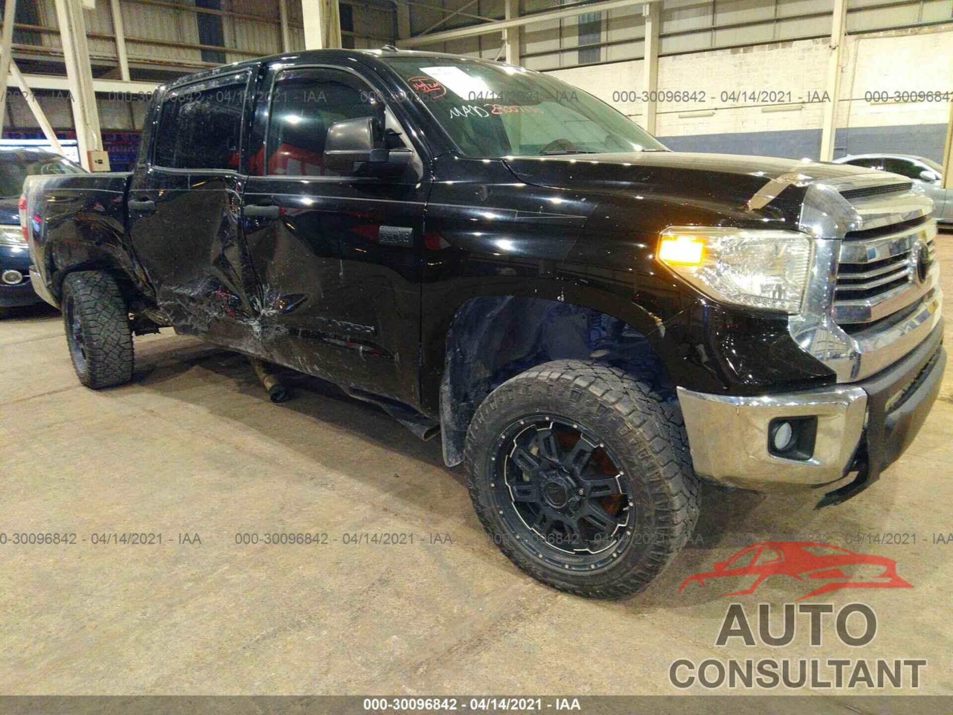 TOYOTA TUNDRA 4WD 2017 - 5TFDW5F10HX632125