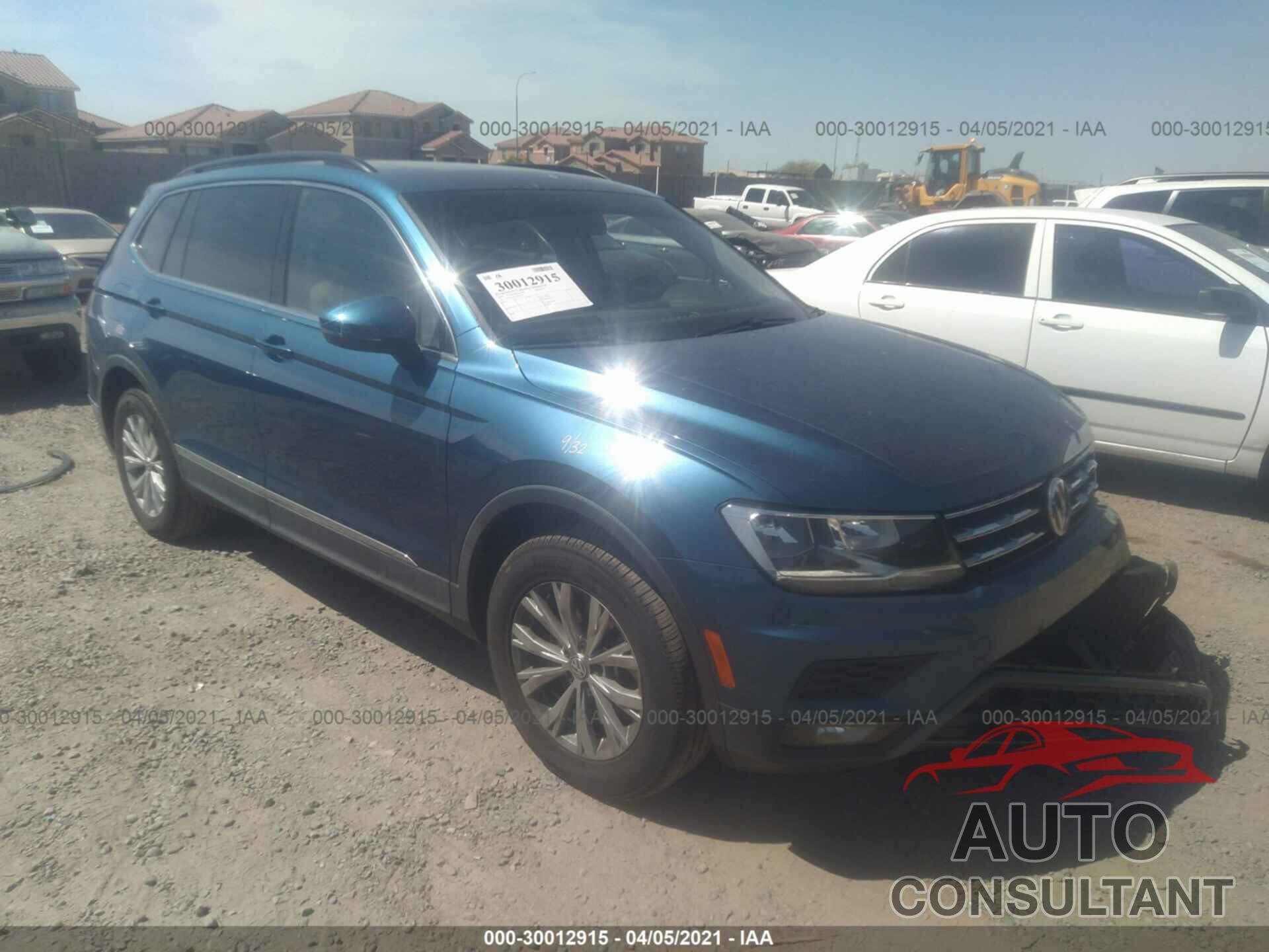 VOLKSWAGEN TIGUAN 2018 - 3VV3B7AX5JM010387
