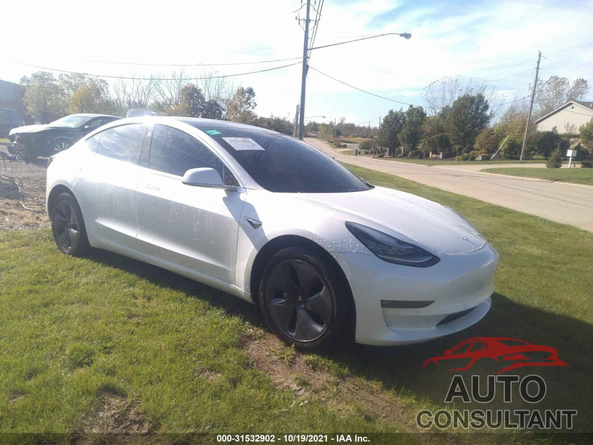 TESLA MODEL 3 2019 - 5YJ3E1EB1KF493237