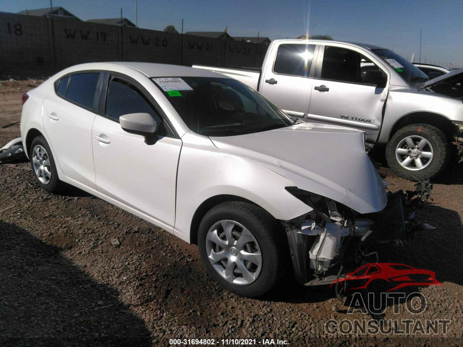 MAZDA MAZDA3 4-DOOR 2017 - 3MZBN1U75HM106876