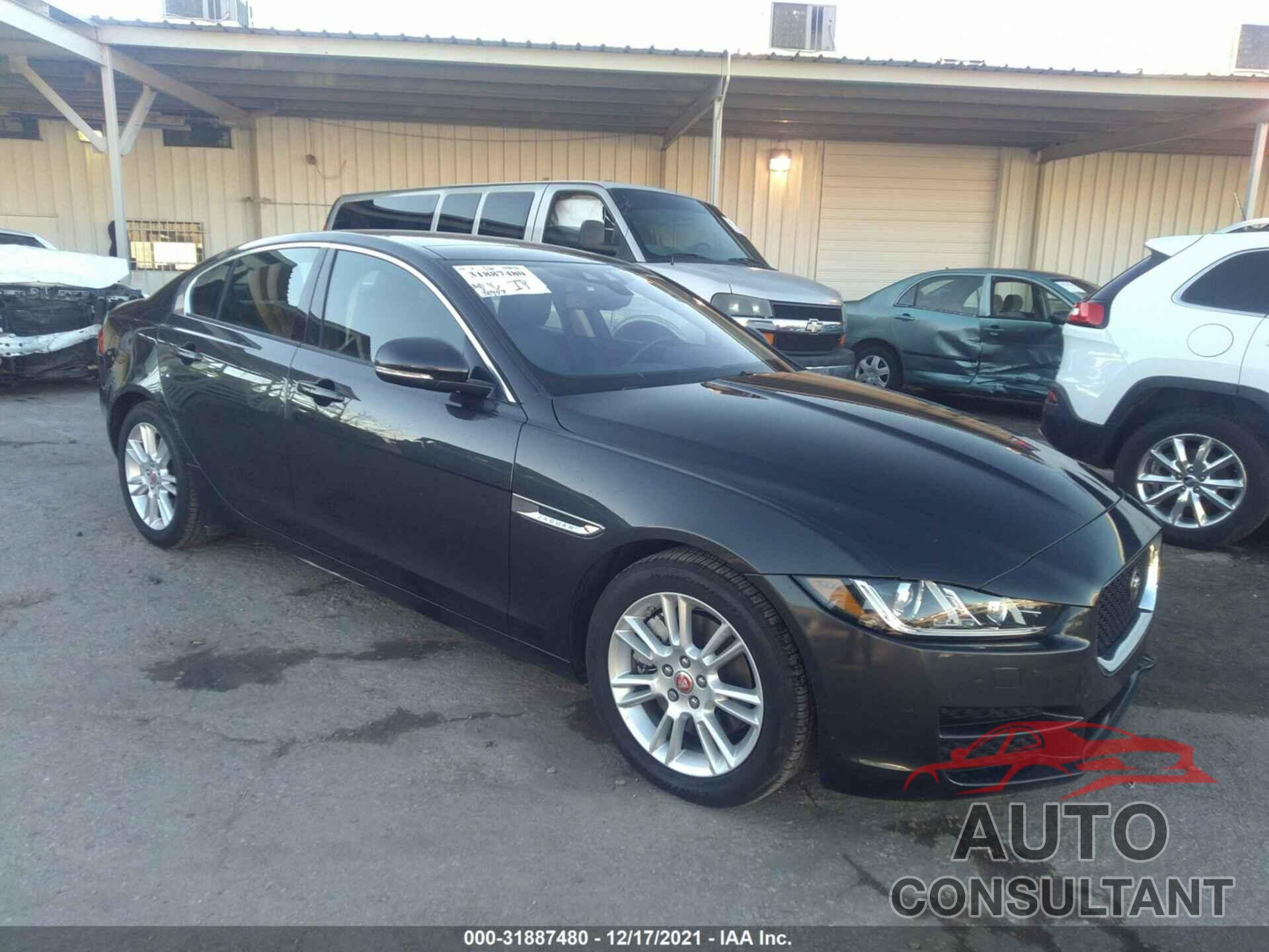 JAGUAR XE 2017 - SAJAD4BG6HA946704