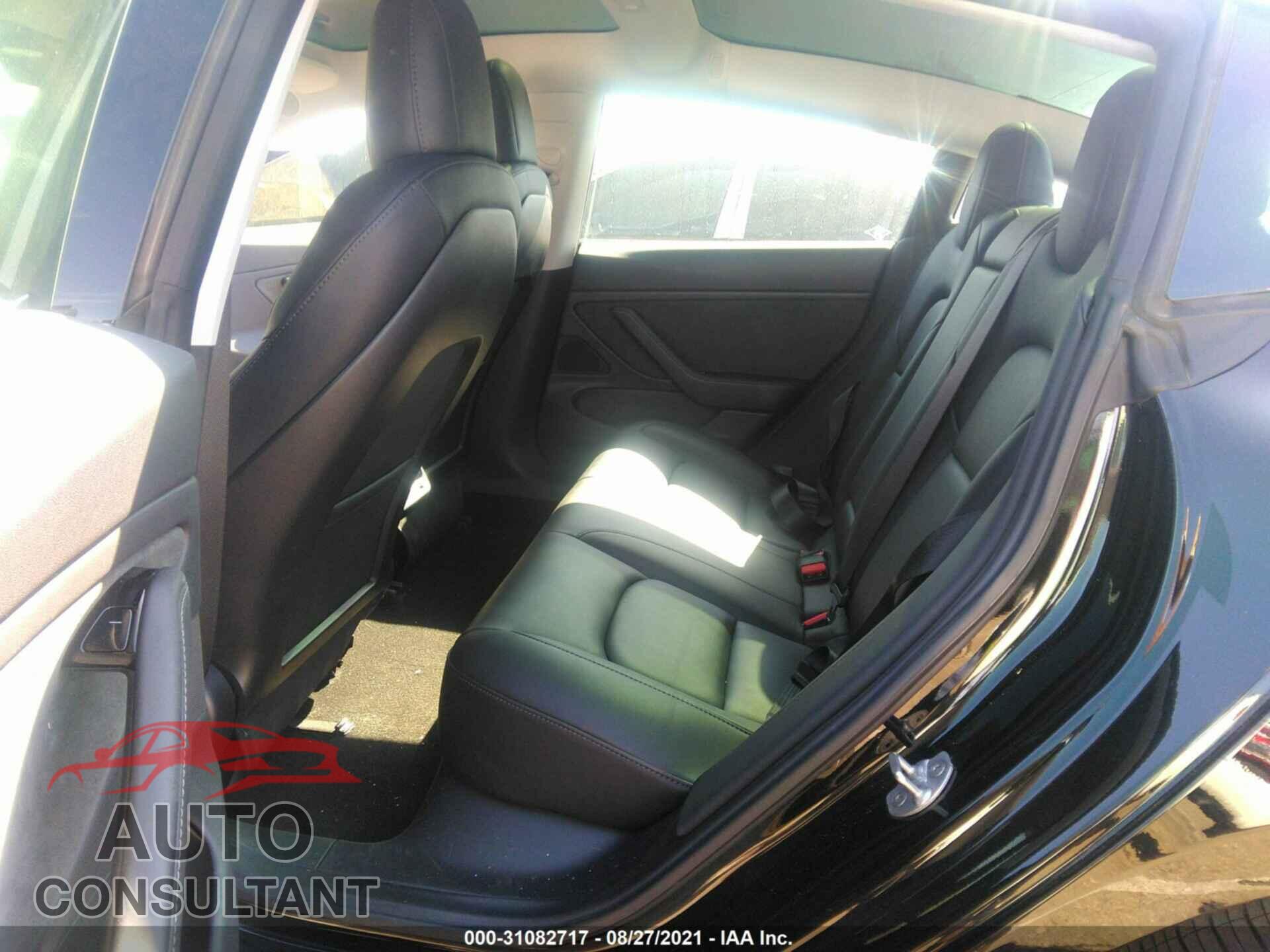 TESLA MODEL 3 2019 - 5YJ3E1EA5KF323843