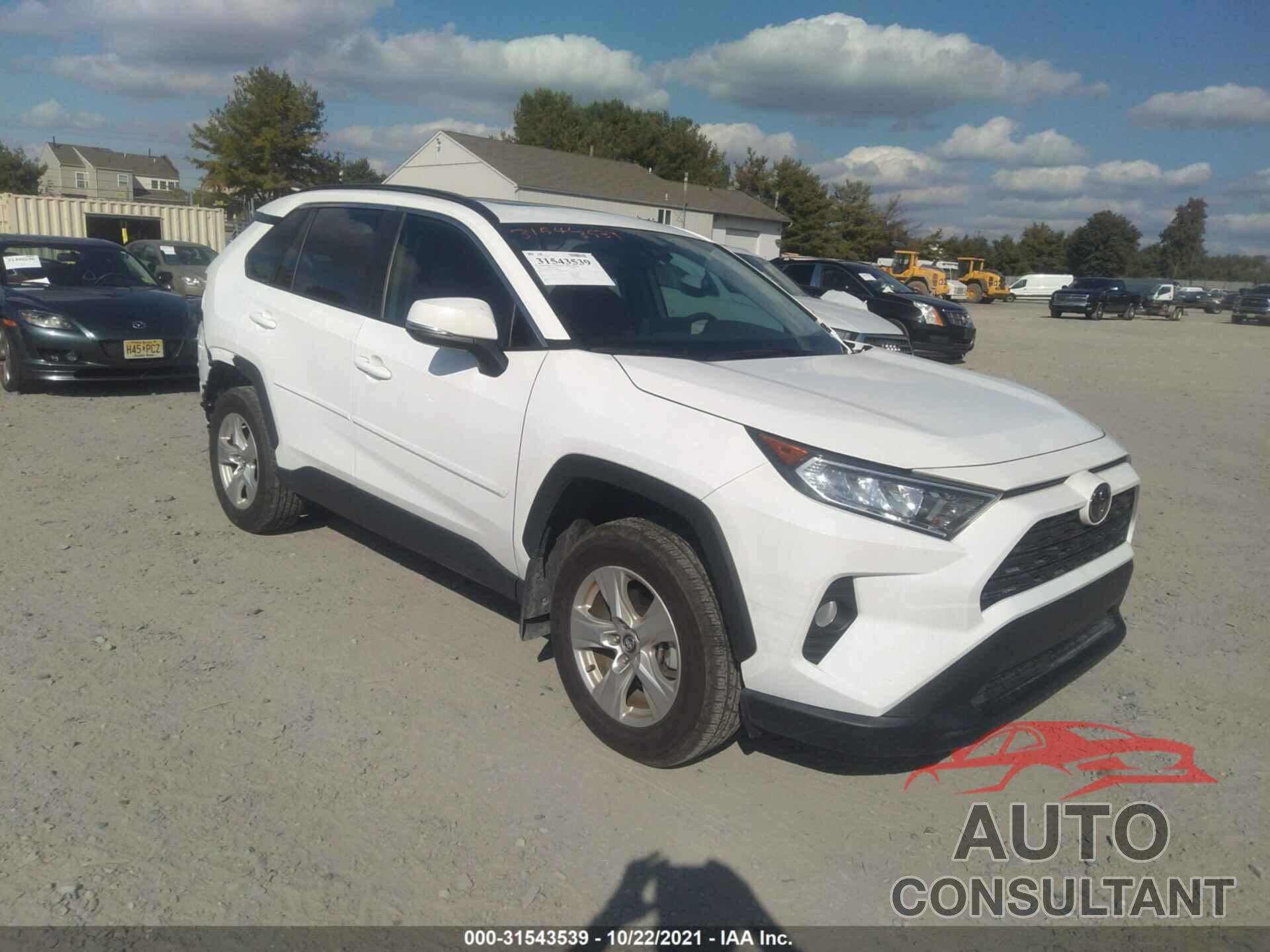 TOYOTA RAV4 2021 - 2T3W1RFV7MC103868