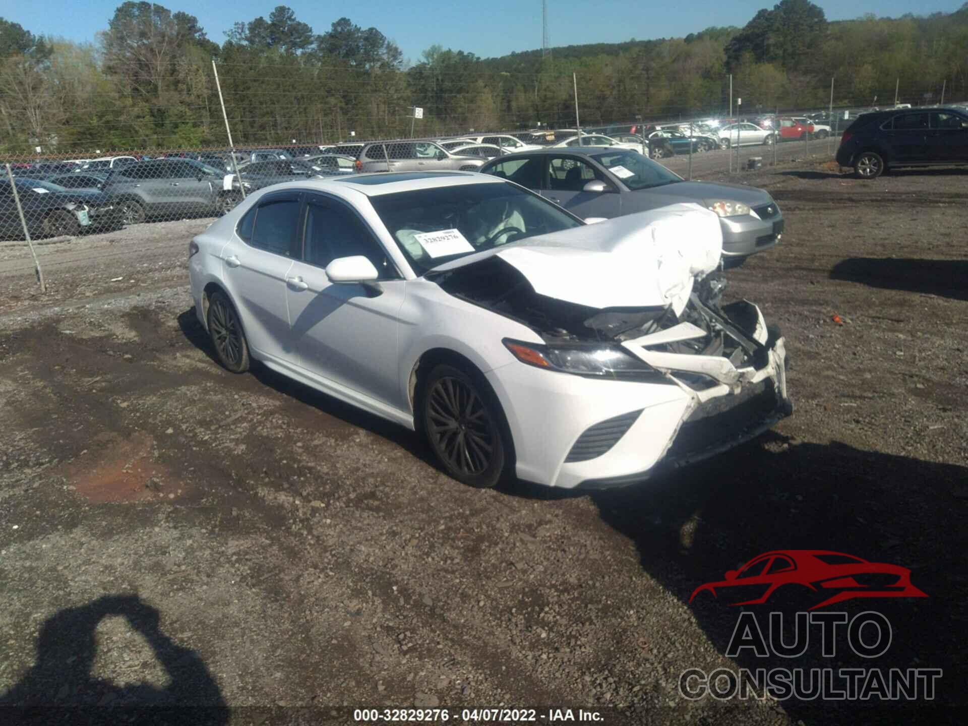 TOYOTA CAMRY 2019 - 4T1B11HK5KU681376