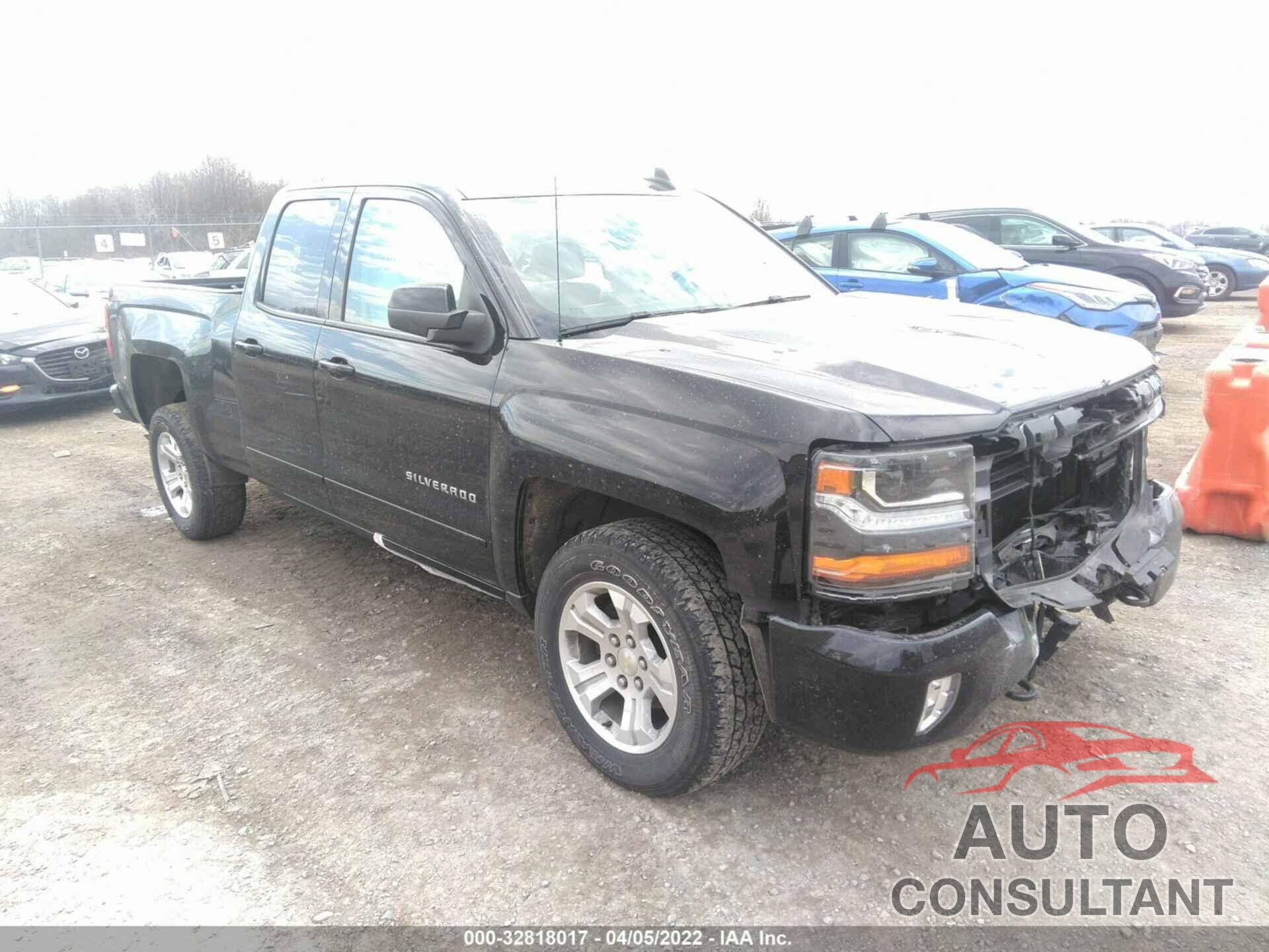 CHEVROLET SILVERADO 1500 2017 - 1GCVKREC4HZ142155
